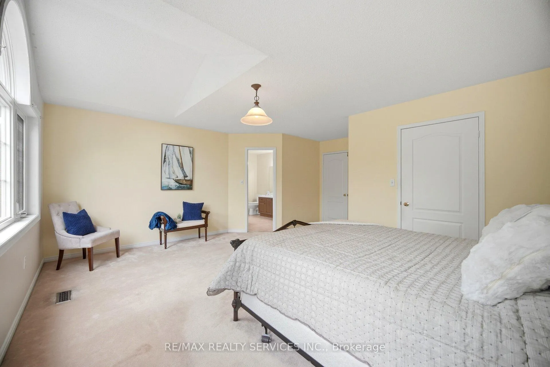 Photo 16 of 93 Seclusion Crescent, Brampton, Sandringham-Wellington — HOMEH