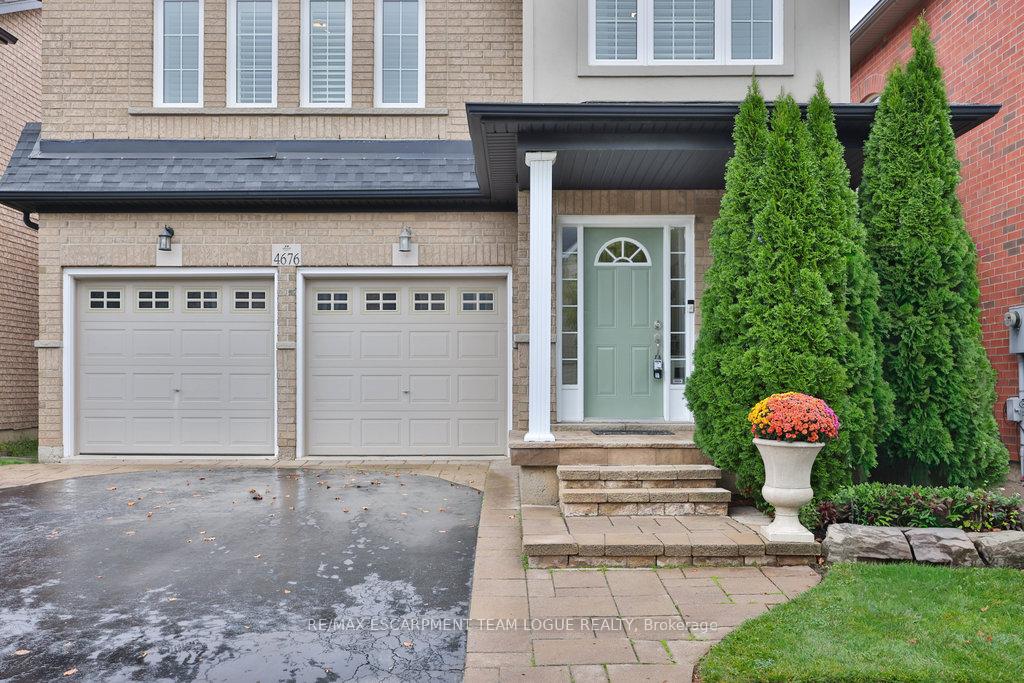 Photo 3 of 4676 Bracknell Road, Burlington, Alton — HOMEH