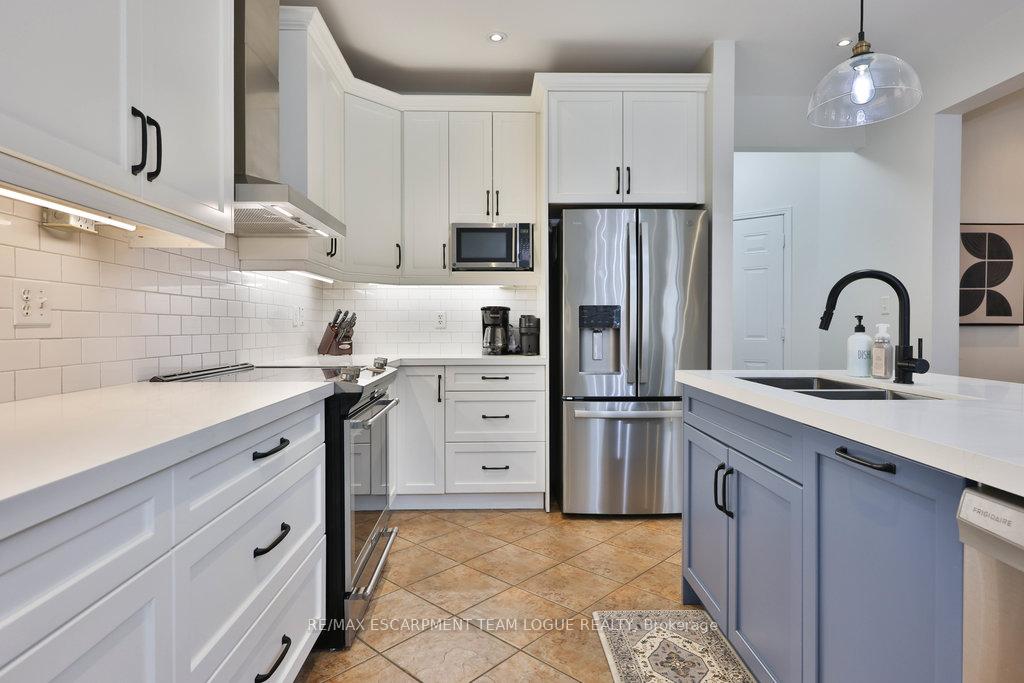 Photo 13 of 4676 Bracknell Road, Burlington, Alton — HOMEH