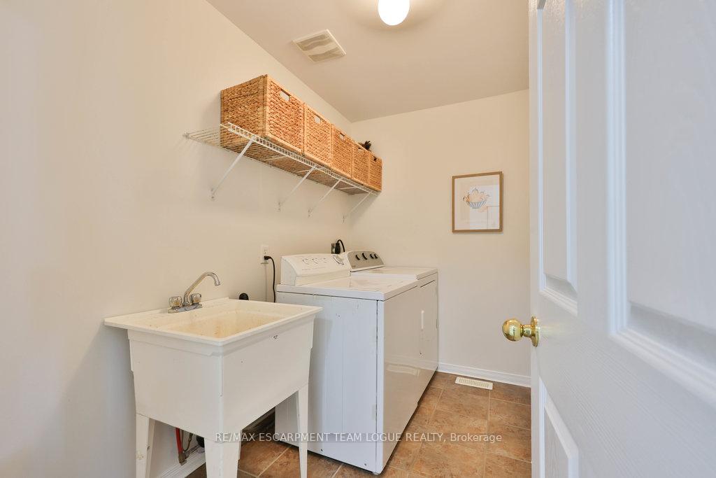 Photo 38 of 4676 Bracknell Road, Burlington, Alton — HOMEH