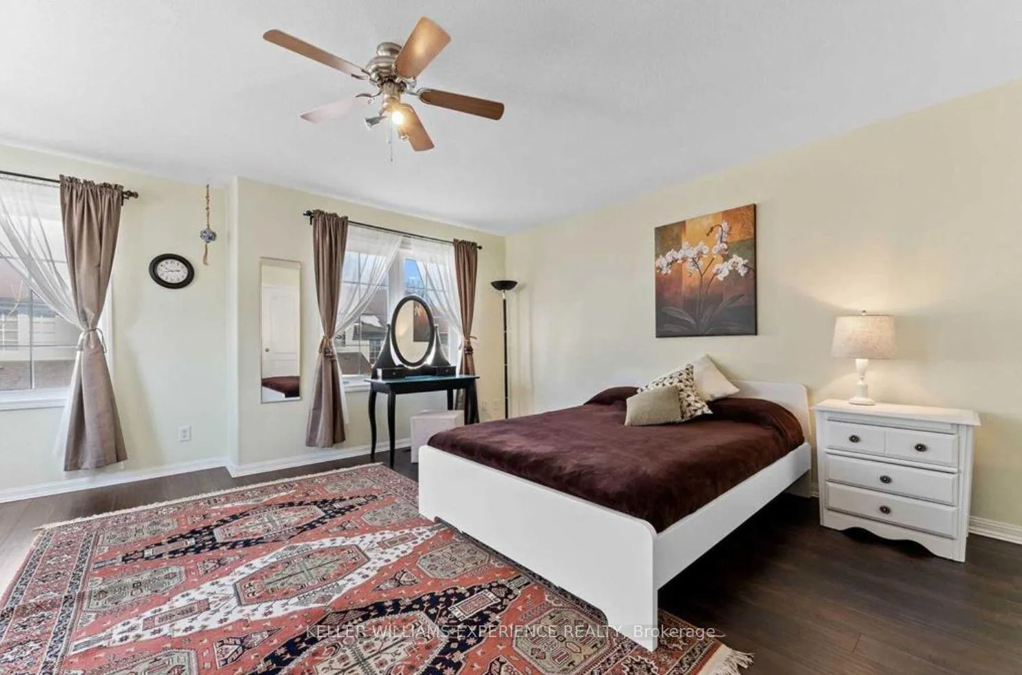 Photo 6 of Unit 16, 488 Yonge Street, Barrie, Painswick North — HOMEH