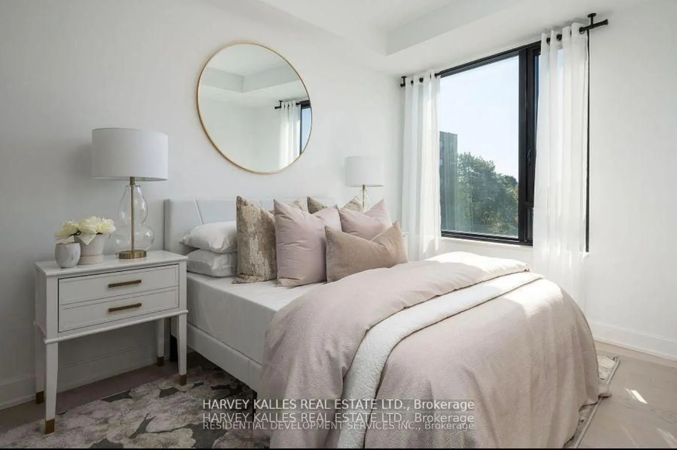 Photo 8 of Unit 403, 1 Strathgowan Avenue, Toronto, Lawrence Park North — HOMEH