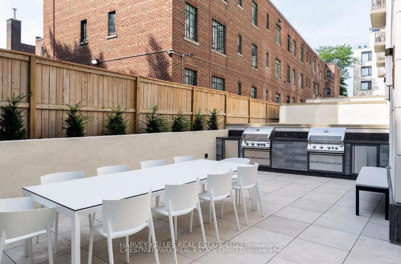 Photo 20 of Unit 403, 1 Strathgowan Avenue, Toronto, Lawrence Park North — HOMEH