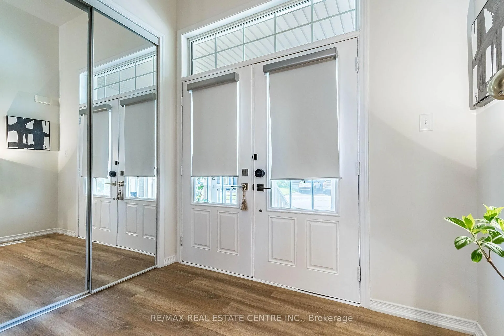Photo 8 of 78 Lambert Crescent, Brantford, Empire — HOMEH