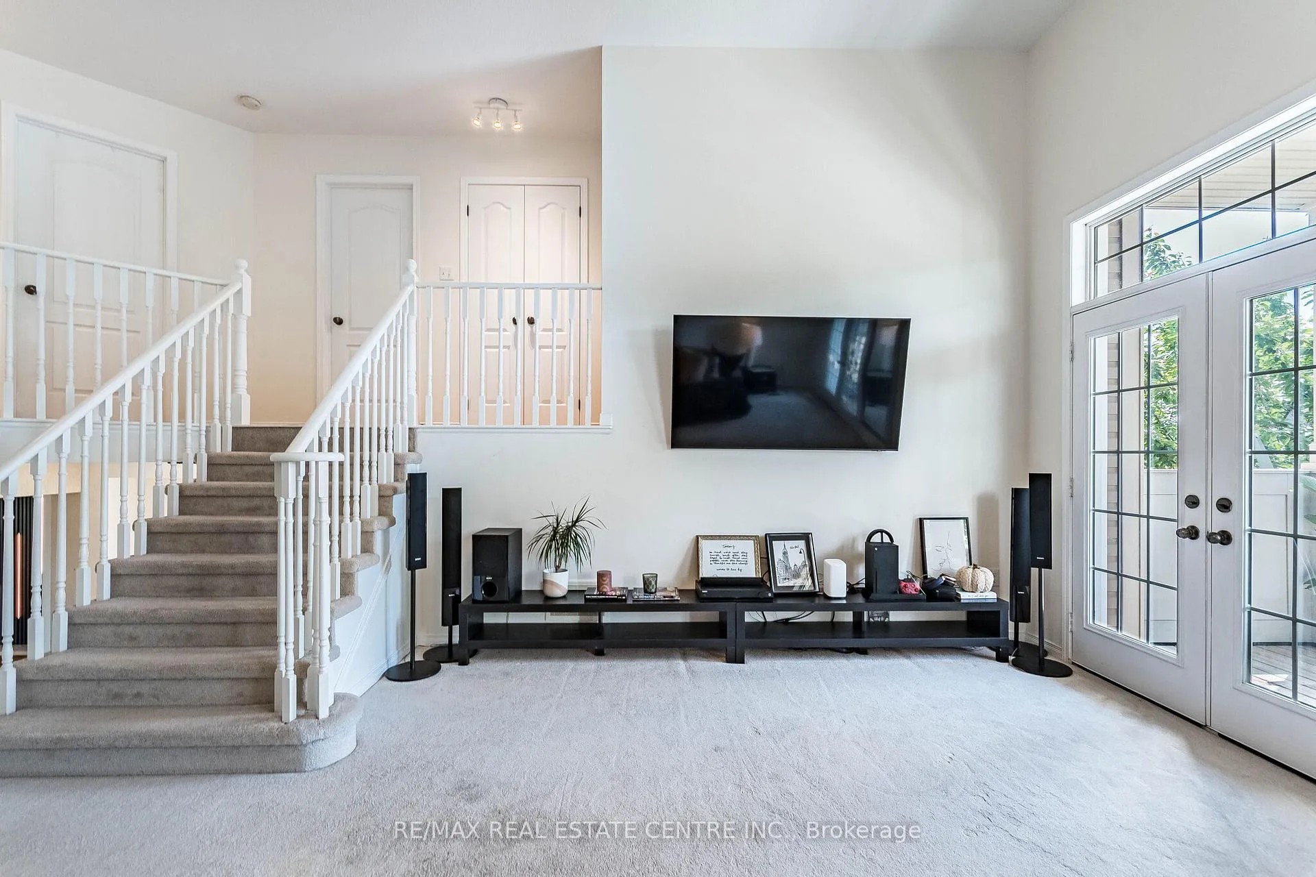 Photo 24 of 78 Lambert Crescent, Brantford, Empire — HOMEH