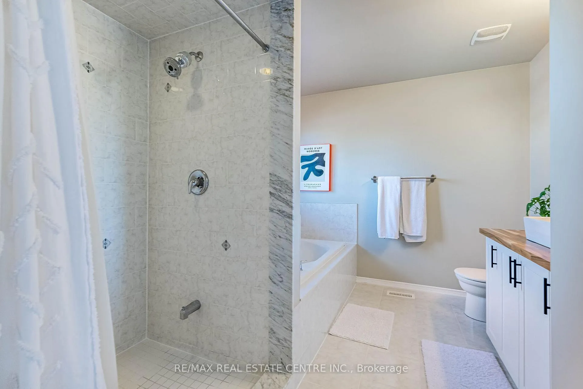Photo 28 of 78 Lambert Crescent, Brantford, Empire — HOMEH