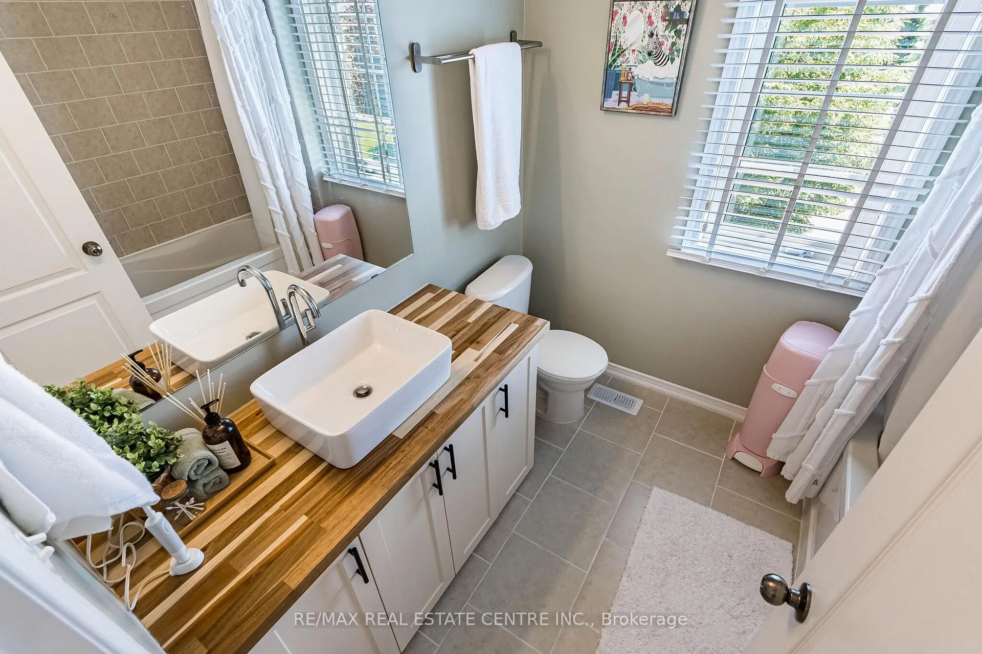 Photo 33 of 78 Lambert Crescent, Brantford, Empire — HOMEH