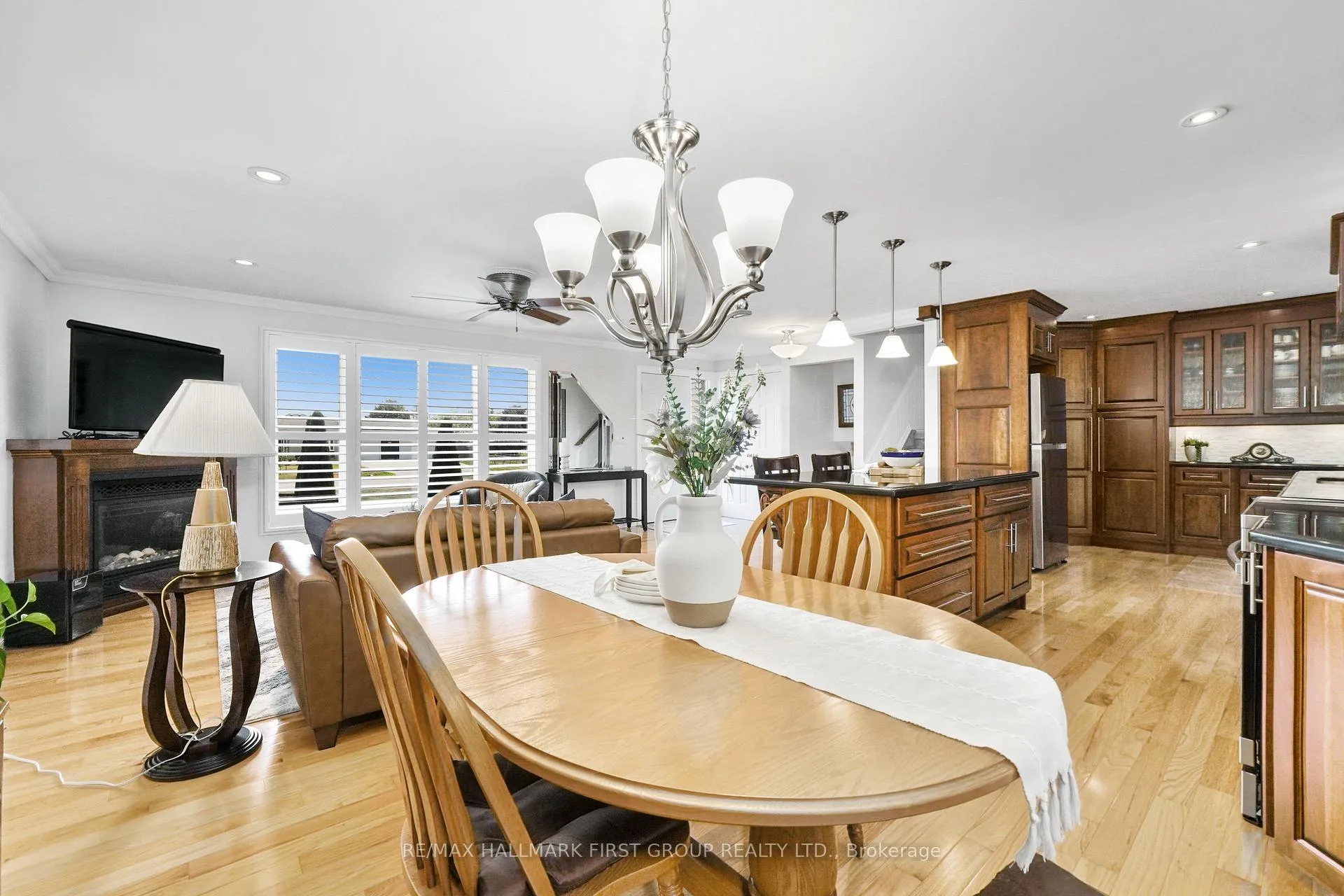 Photo 10 of 8266 Albert Court, Hamilton Township, Rural Hamilton — HOMEH