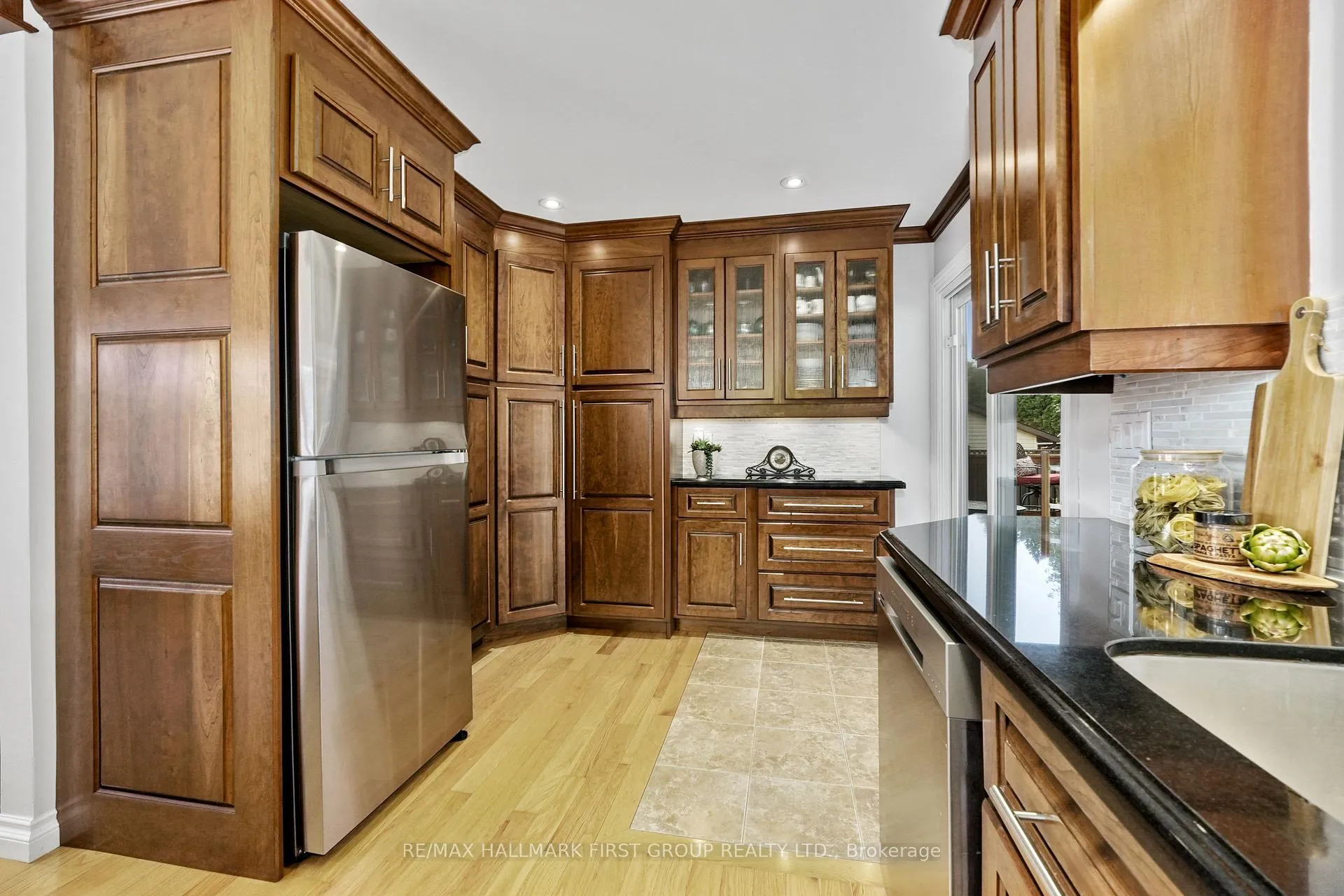 Photo 13 of 8266 Albert Court, Hamilton Township, Rural Hamilton — HOMEH