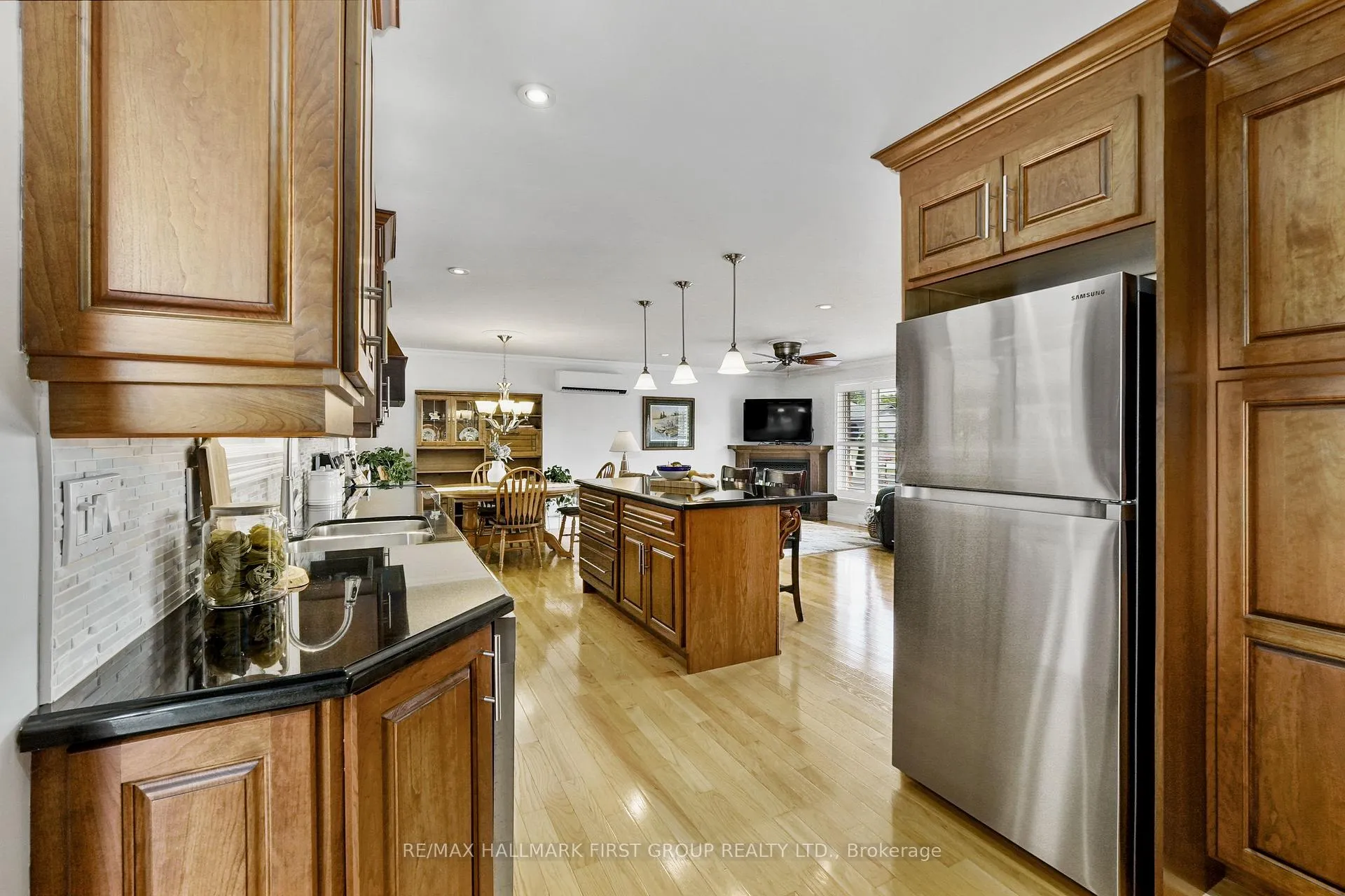 Photo 15 of 8266 Albert Court, Hamilton Township, Rural Hamilton — HOMEH