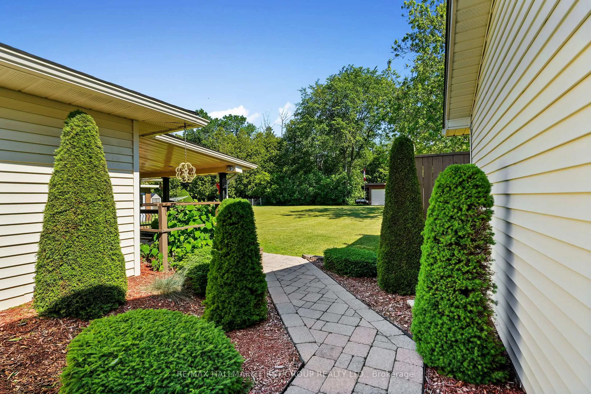 Photo 37 of 8266 Albert Court, Hamilton Township, Rural Hamilton — HOMEH