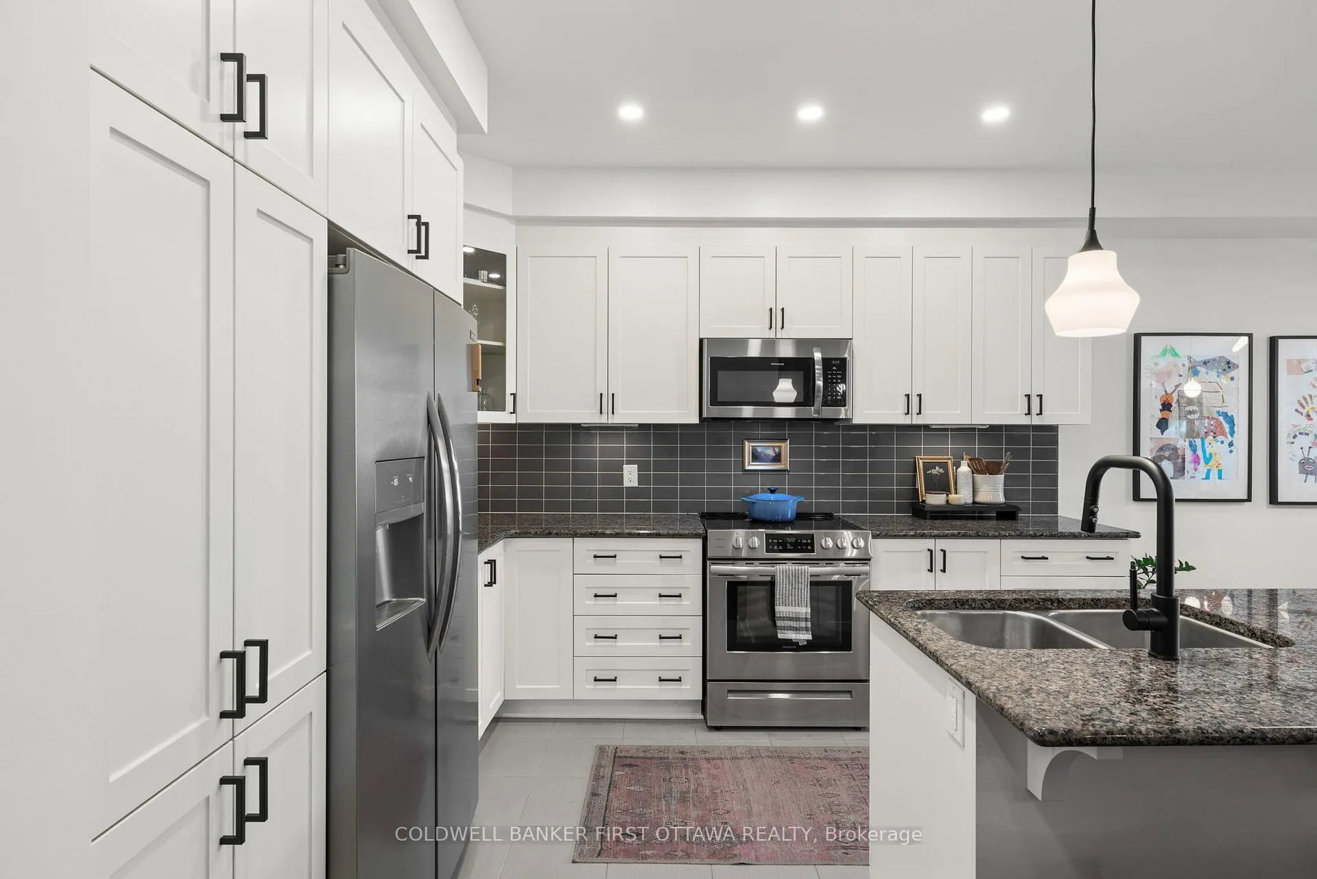 Photo 12 of 310 Fergus Crescent, Ottawa, Barrhaven - Cedargrove/Fraserdale — HOMEH