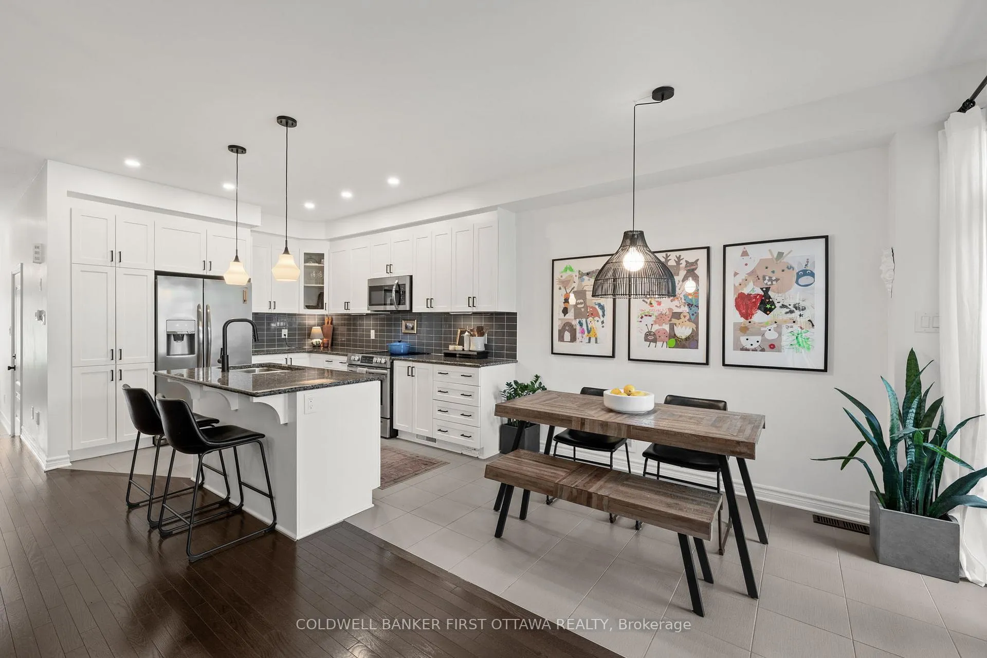 Photo 16 of 310 Fergus Crescent, Ottawa, Barrhaven - Cedargrove/Fraserdale — HOMEH