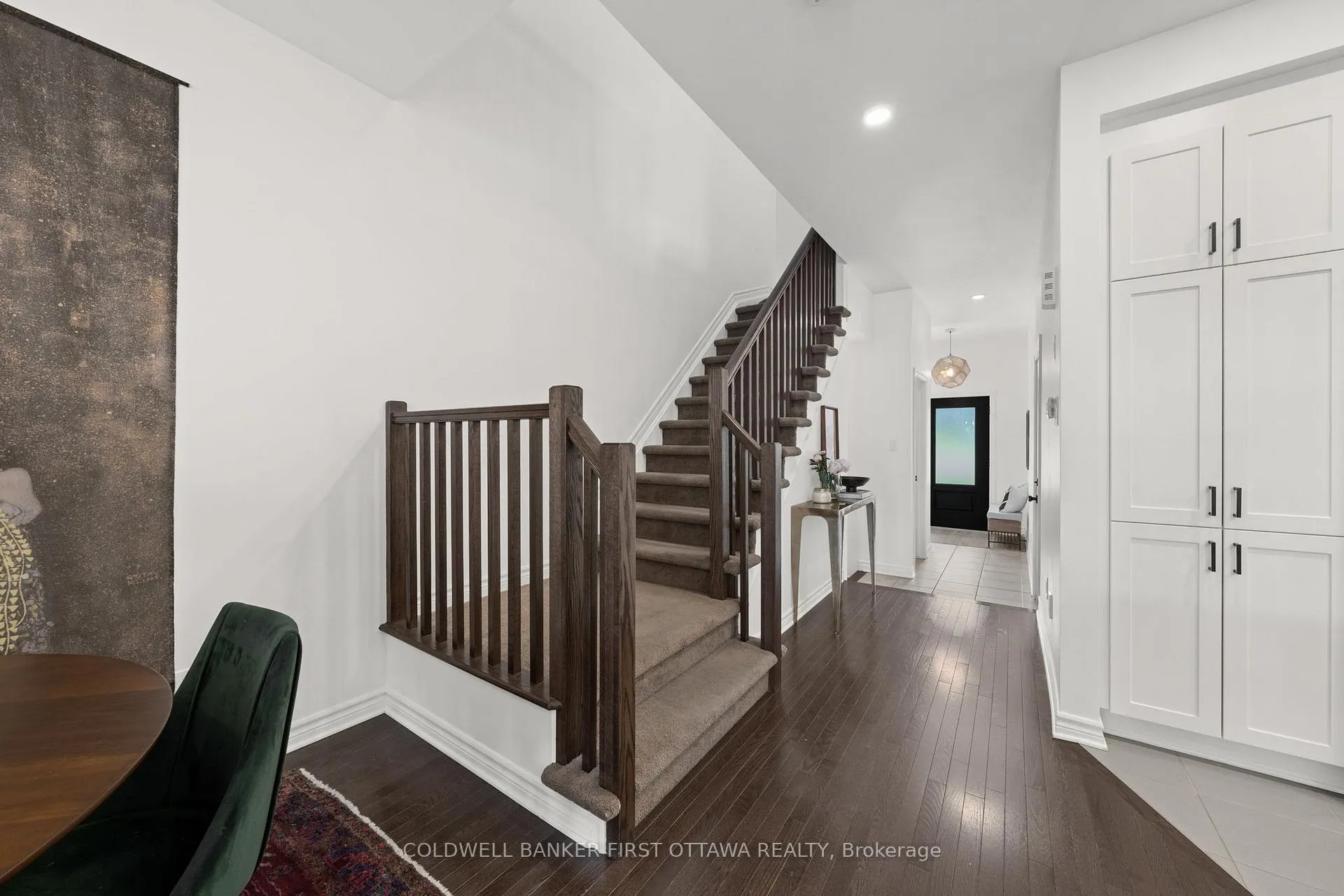 Photo 23 of 310 Fergus Crescent, Ottawa, Barrhaven - Cedargrove/Fraserdale — HOMEH