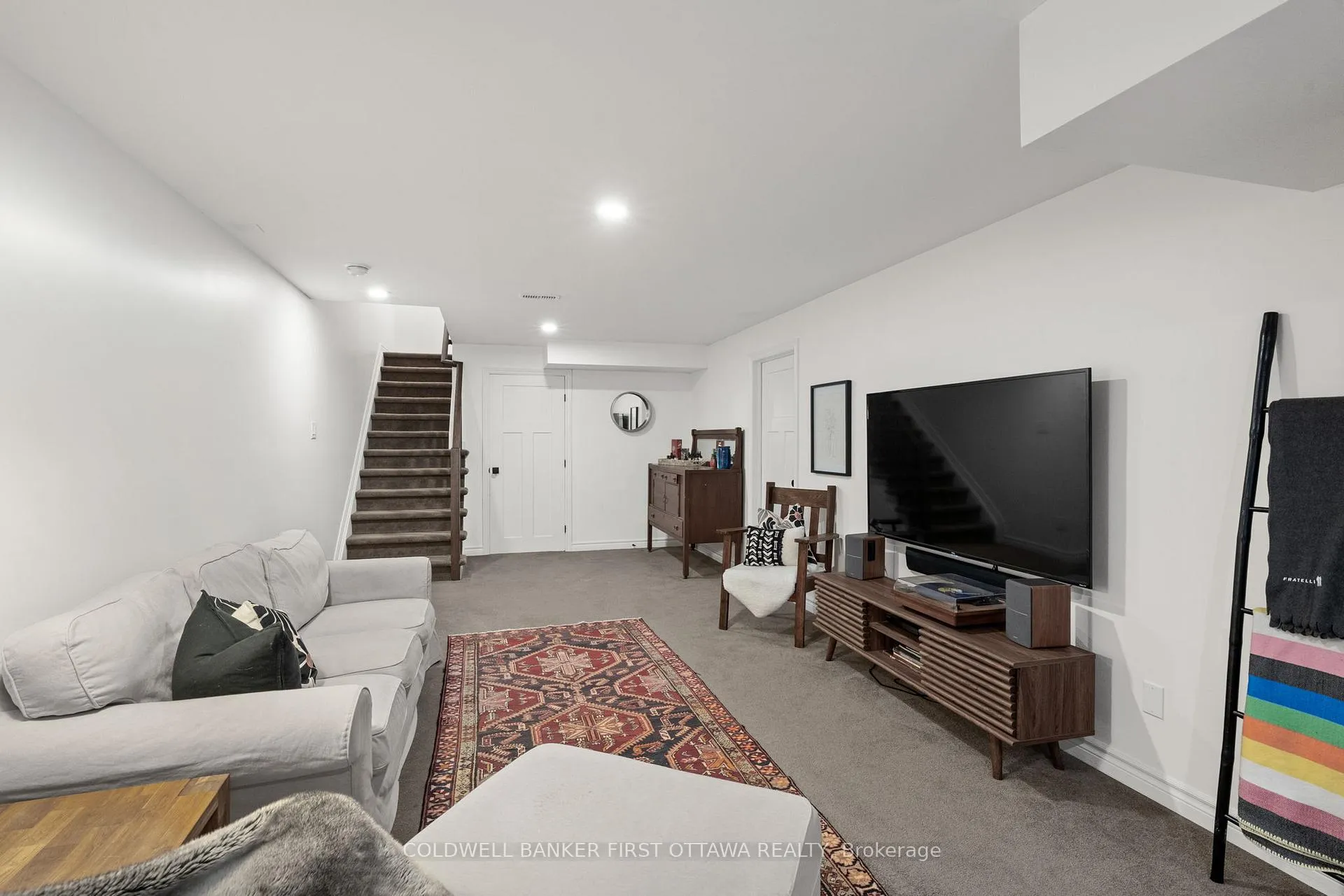 Photo 39 of 310 Fergus Crescent, Ottawa, Barrhaven - Cedargrove/Fraserdale — HOMEH
