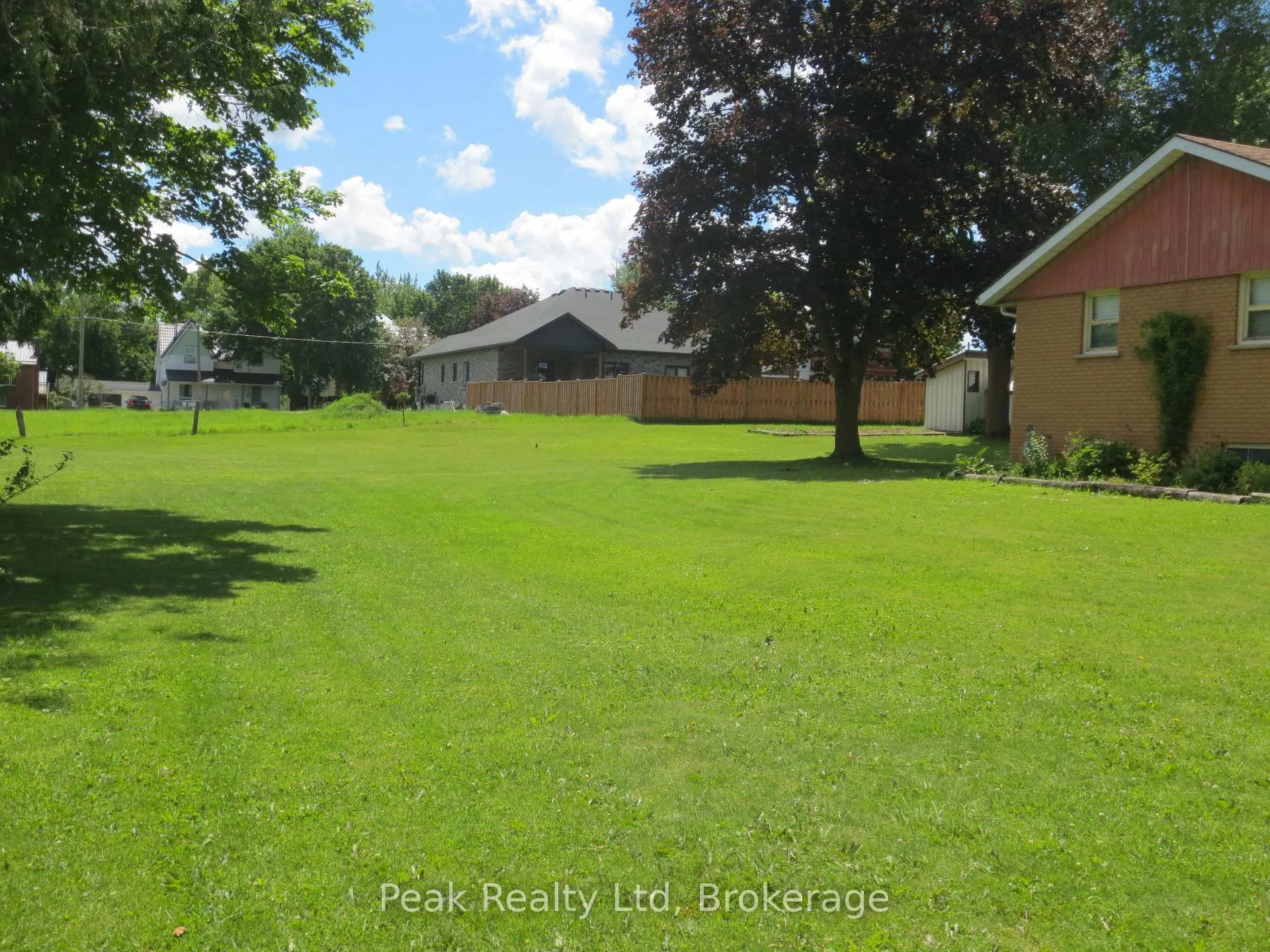 Photo 3 of 22 Brown Street S, Minto — HOMEH