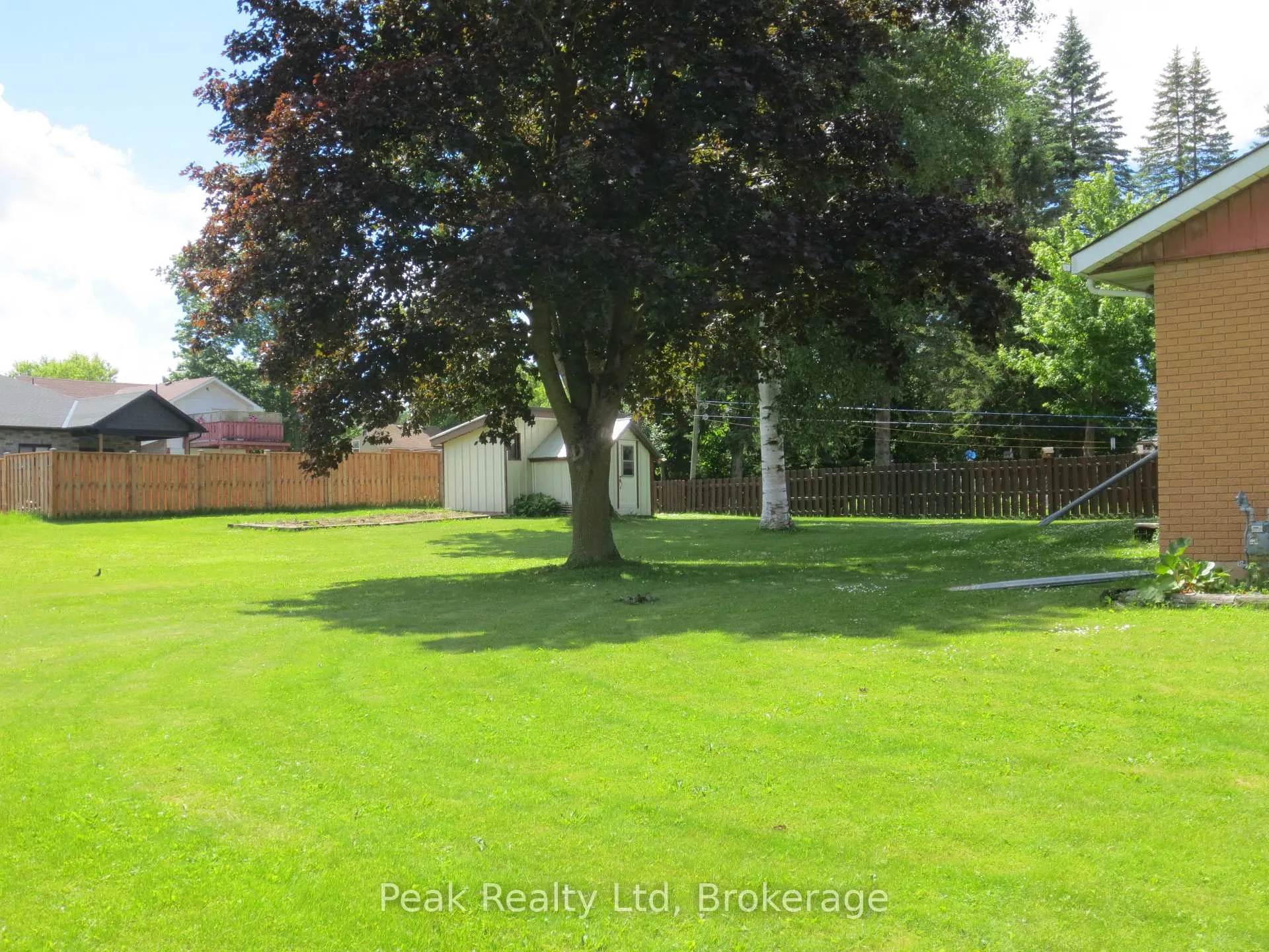 Photo 7 of 22 Brown Street S, Minto — HOMEH