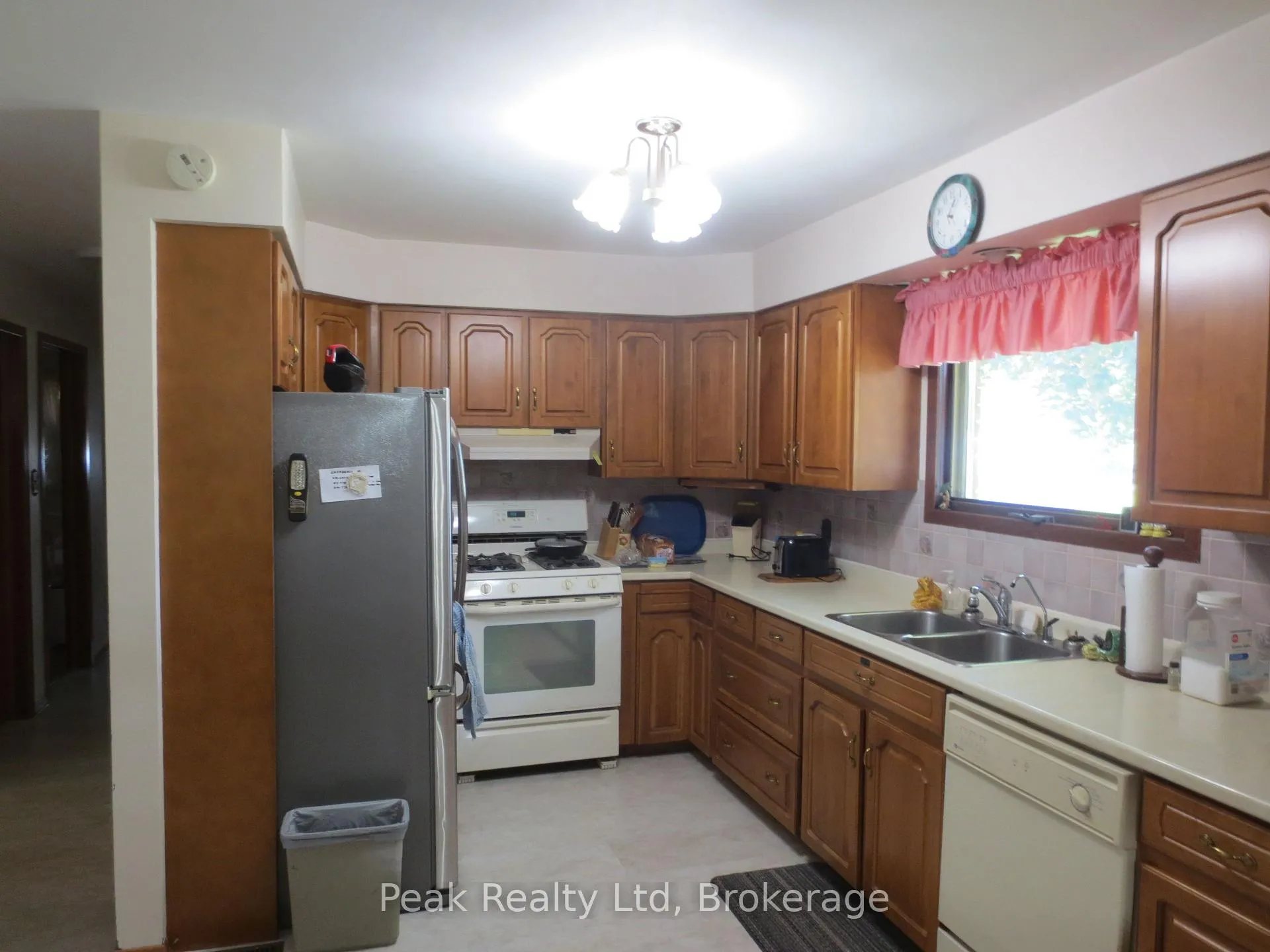 Photo 12 of 22 Brown Street S, Minto — HOMEH