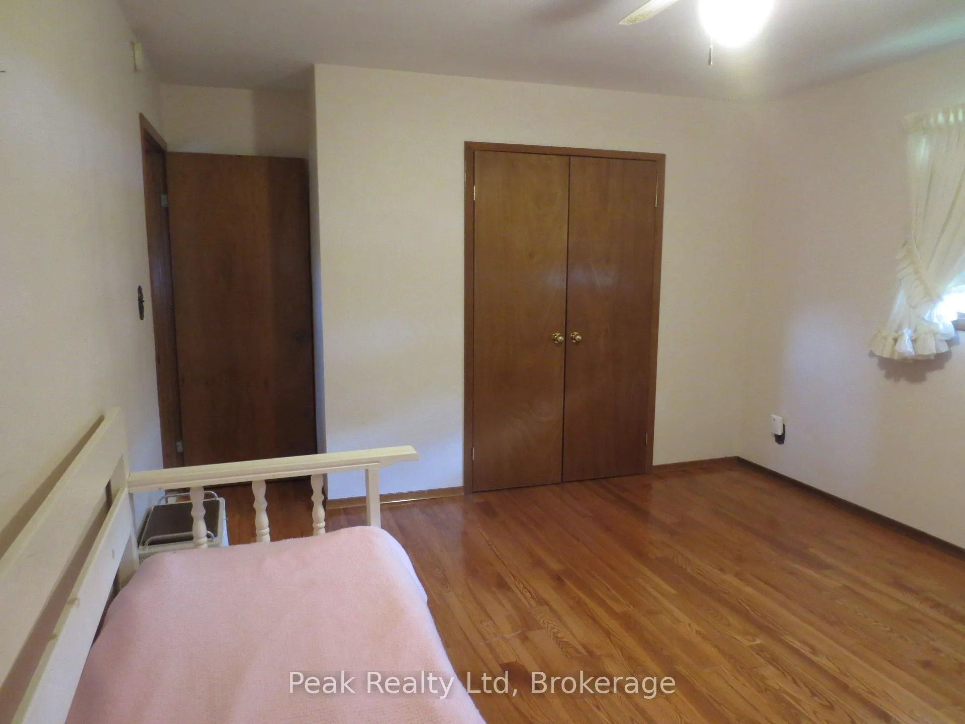 Photo 18 of 22 Brown Street S, Minto — HOMEH