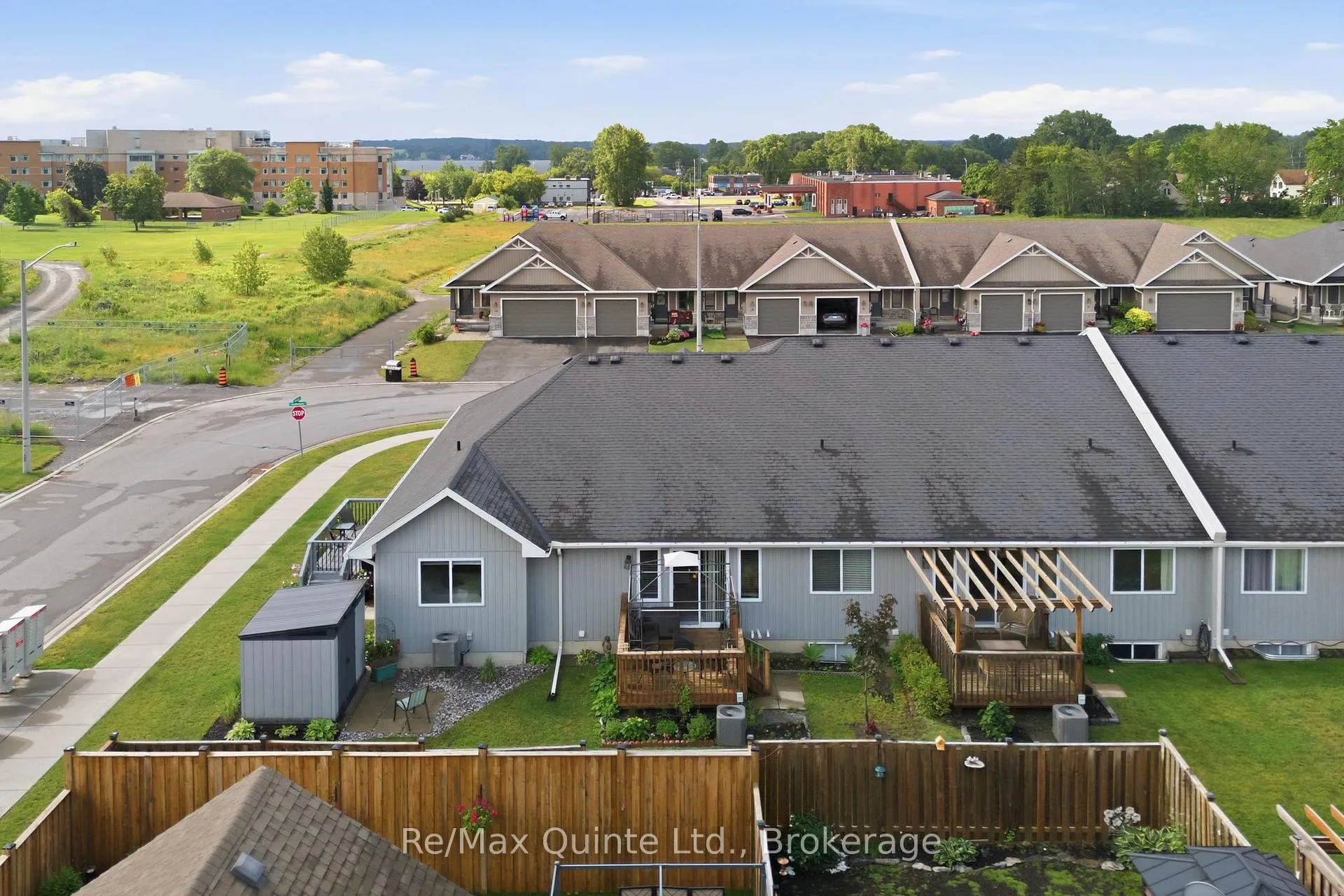 Photo 41 of 40 Cobblestone Street, Belleville, Belleville Ward — HOMEH