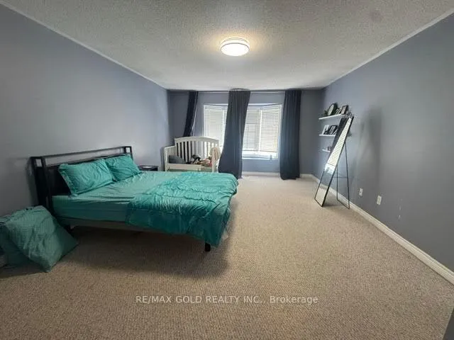 Photo 8 of 45 Northampton Boulevard, Hamilton, Stoney Creek — HOMEH