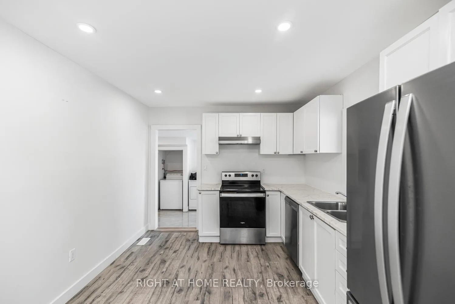 Photo 7 of 100 Green Mountain Road E, Hamilton, Rural Stoney Creek — HOMEH