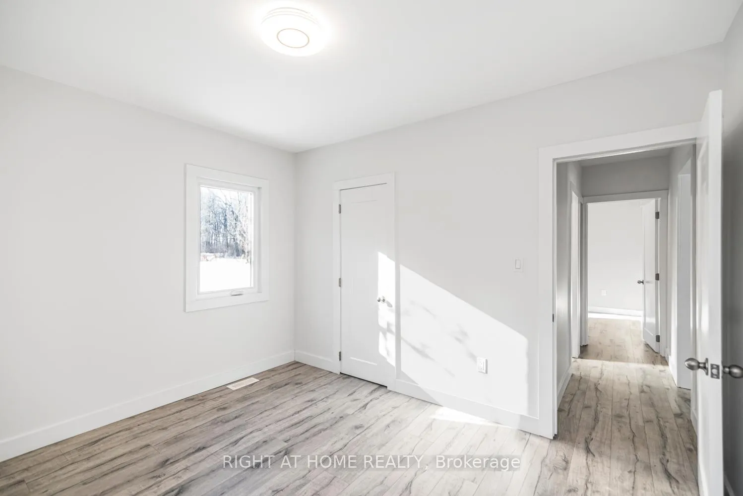 Photo 10 of 100 Green Mountain Road E, Hamilton, Rural Stoney Creek — HOMEH