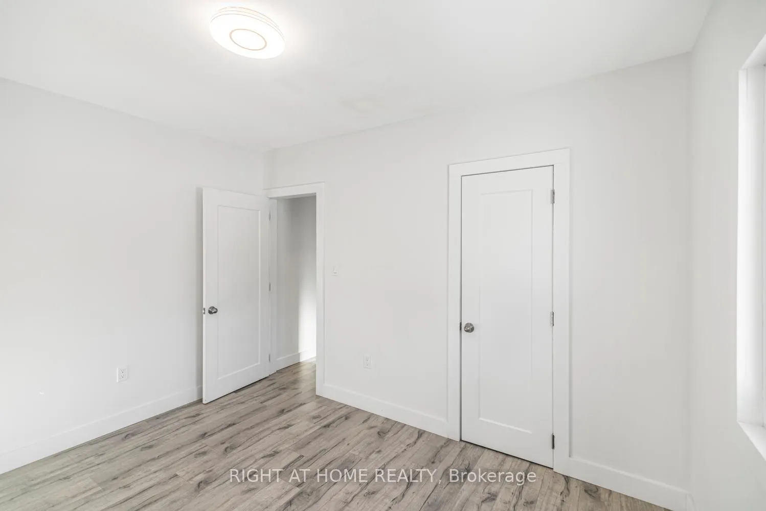 Photo 13 of 100 Green Mountain Road E, Hamilton, Rural Stoney Creek — HOMEH