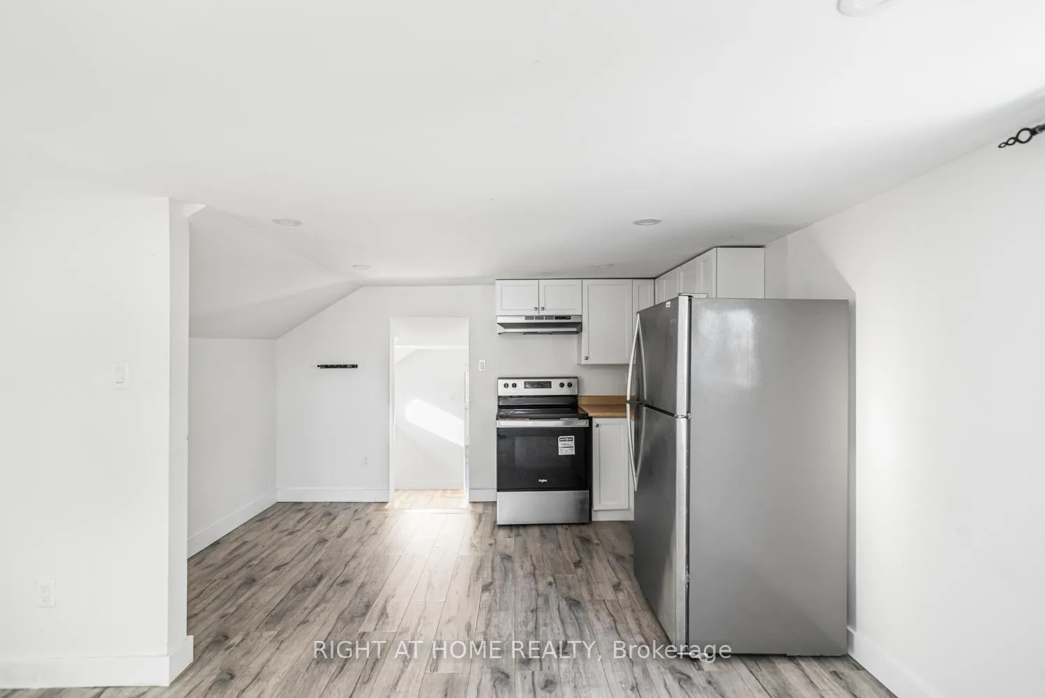 Photo 33 of 100 Green Mountain Road E, Hamilton, Rural Stoney Creek — HOMEH