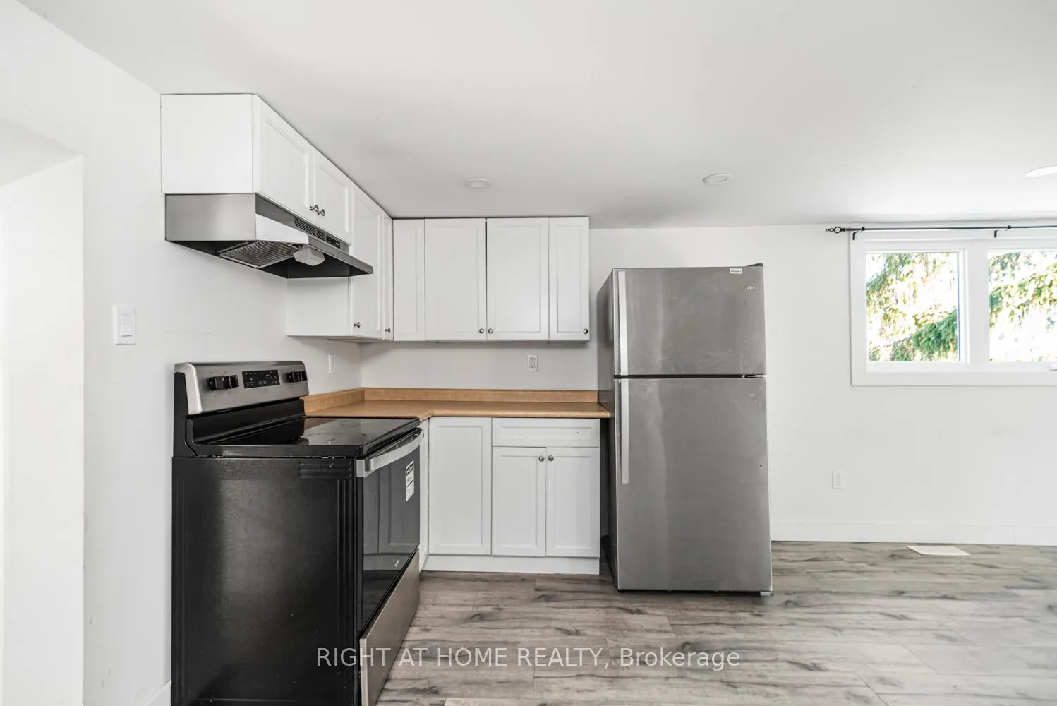 Photo 34 of 100 Green Mountain Road E, Hamilton, Rural Stoney Creek — HOMEH