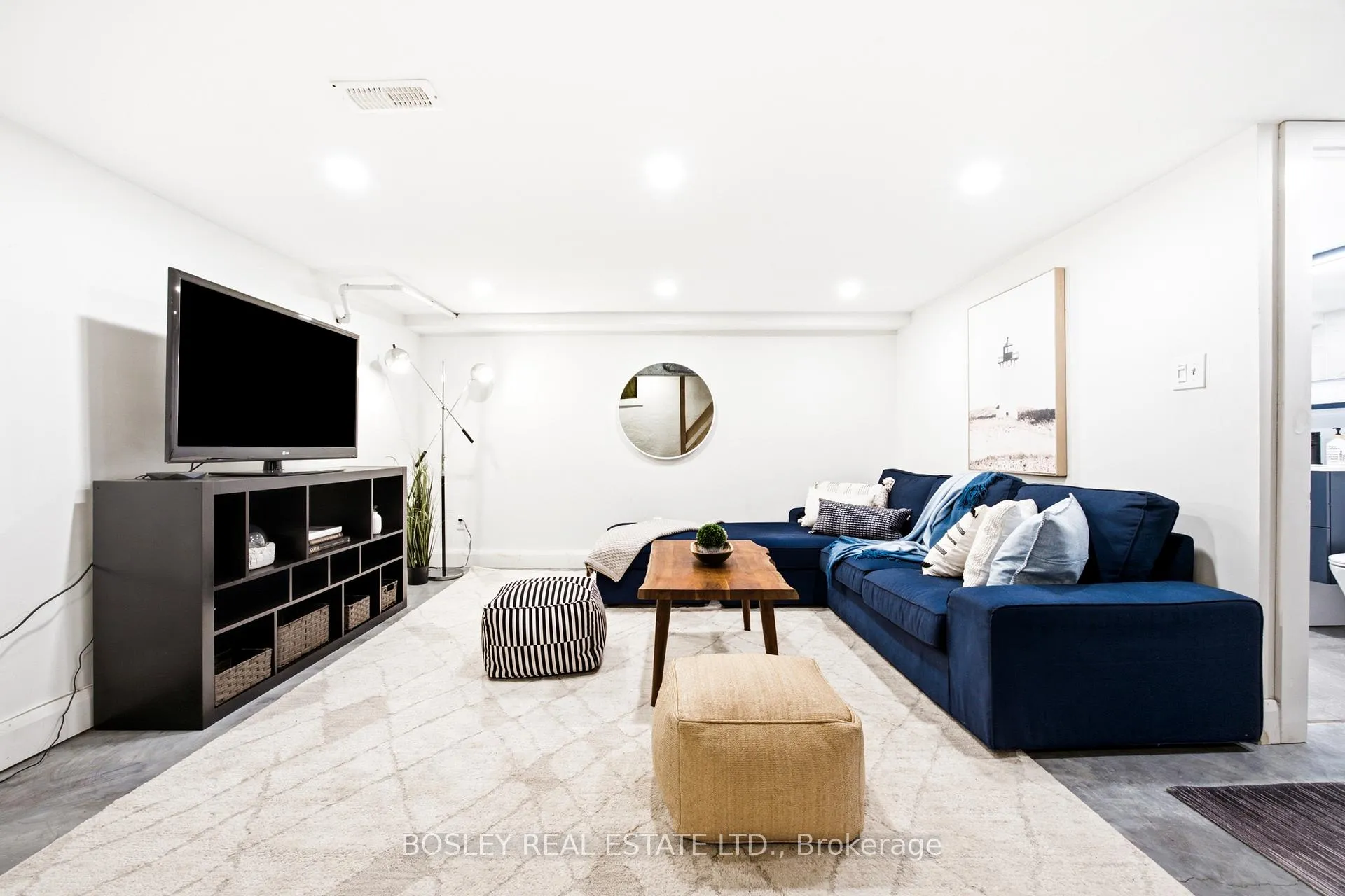 Photo 35 of 117 Oakcrest Avenue, Toronto, East End-Danforth — HOMEH