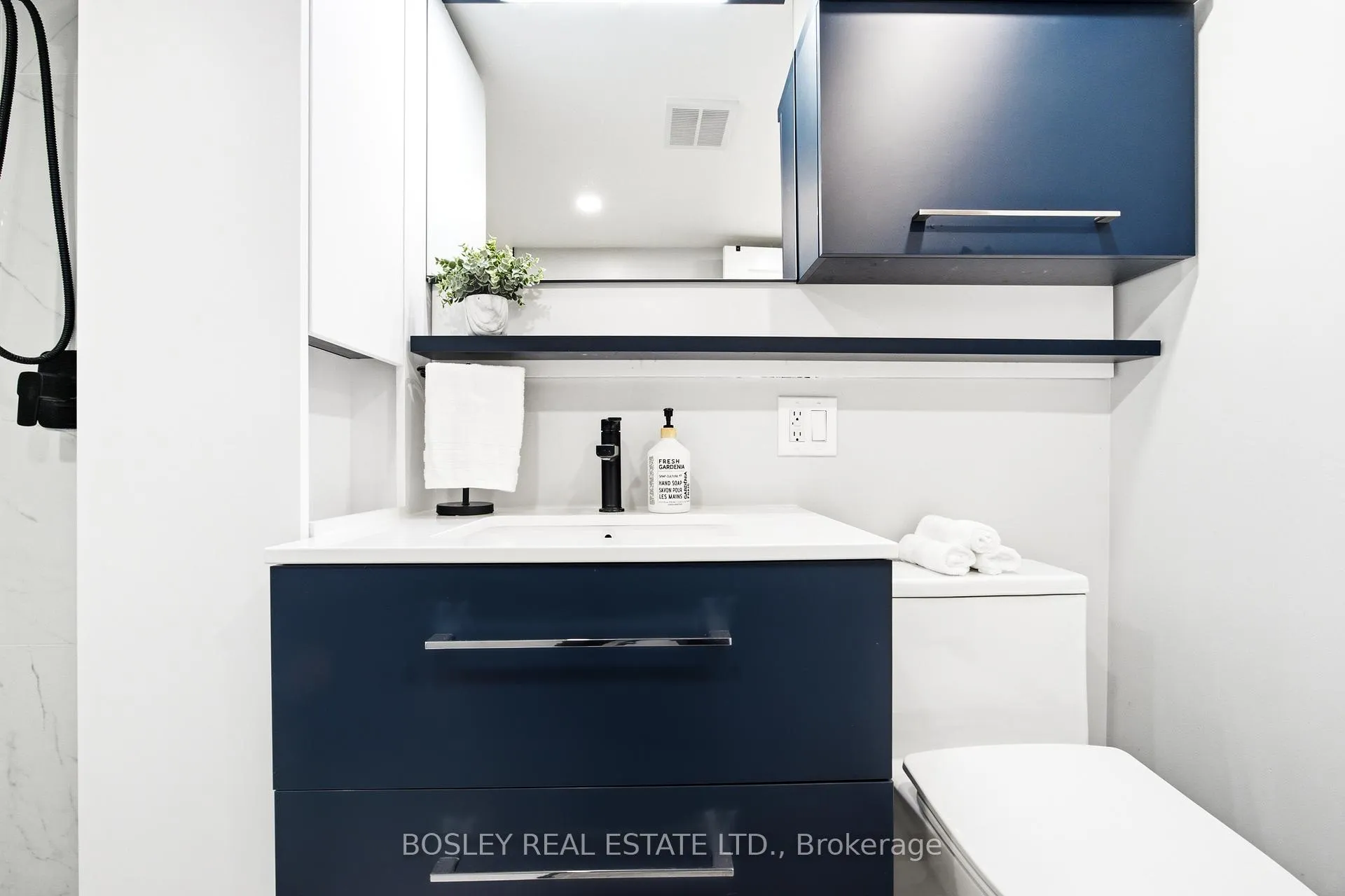 Photo 39 of 117 Oakcrest Avenue, Toronto, East End-Danforth — HOMEH