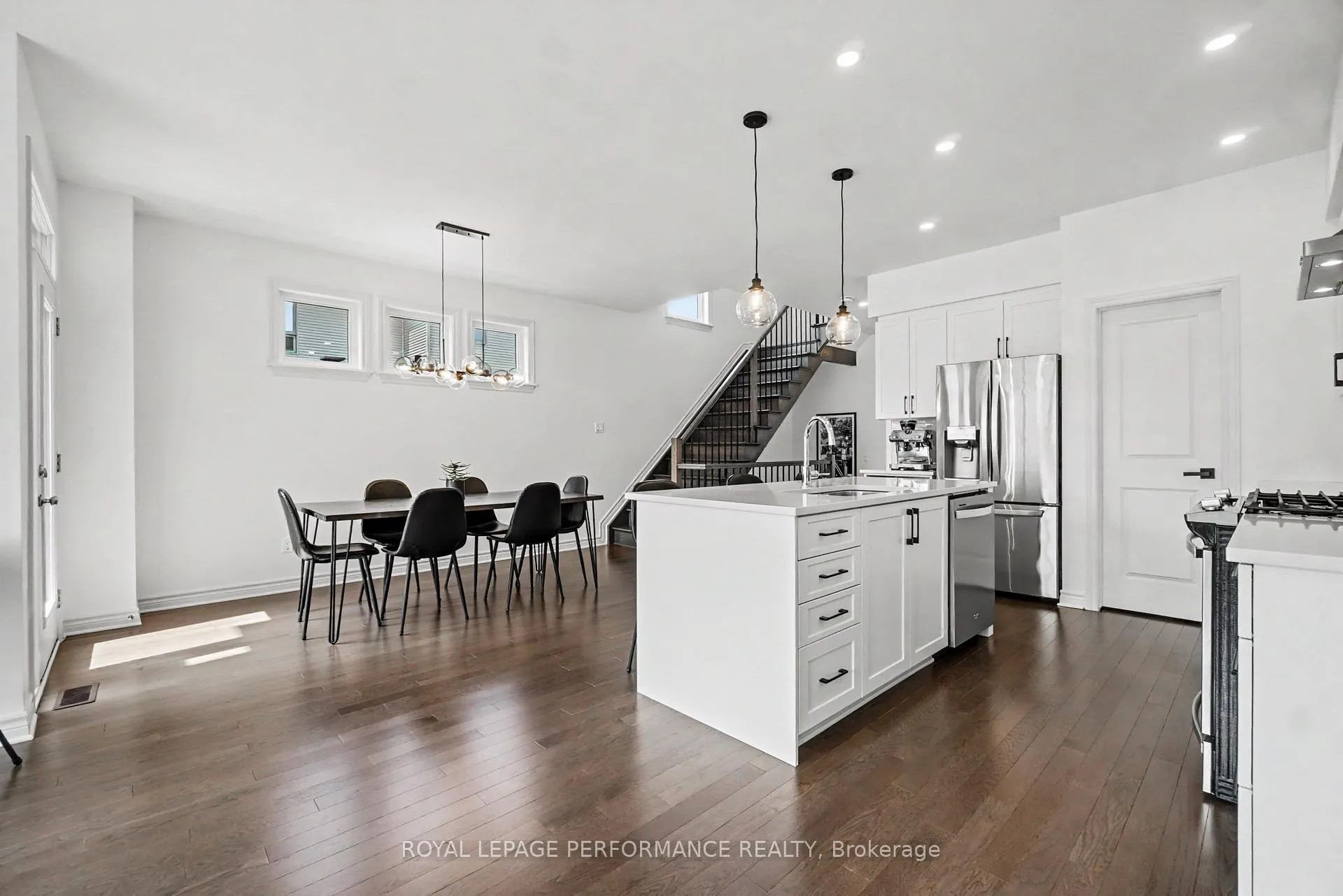 Photo 7 of 355 Cornice Street, Ottawa, Mer Bleue/Bradley Estates/Anderson Park — HOMEH