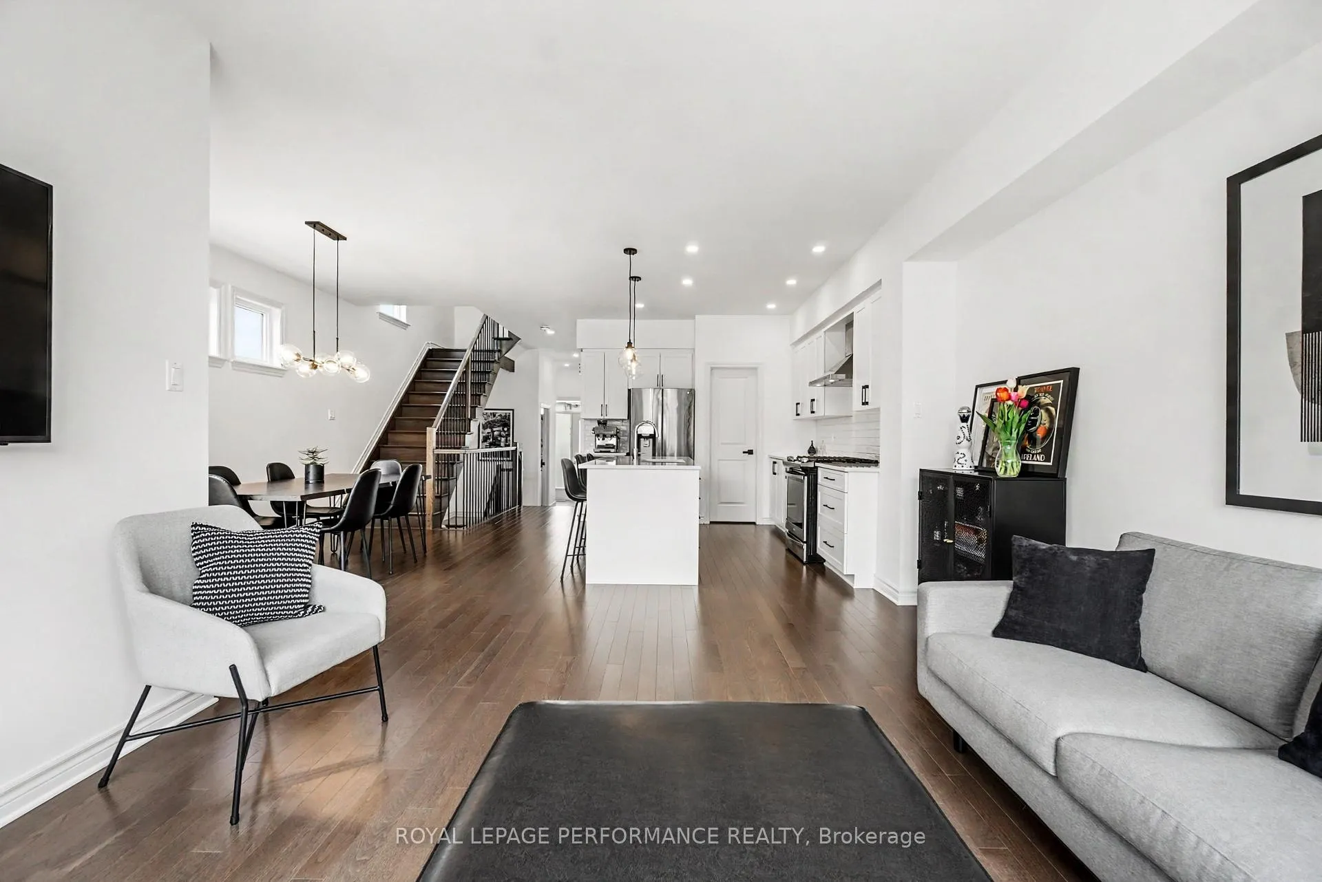 Photo 13 of 355 Cornice Street, Ottawa, Mer Bleue/Bradley Estates/Anderson Park — HOMEH