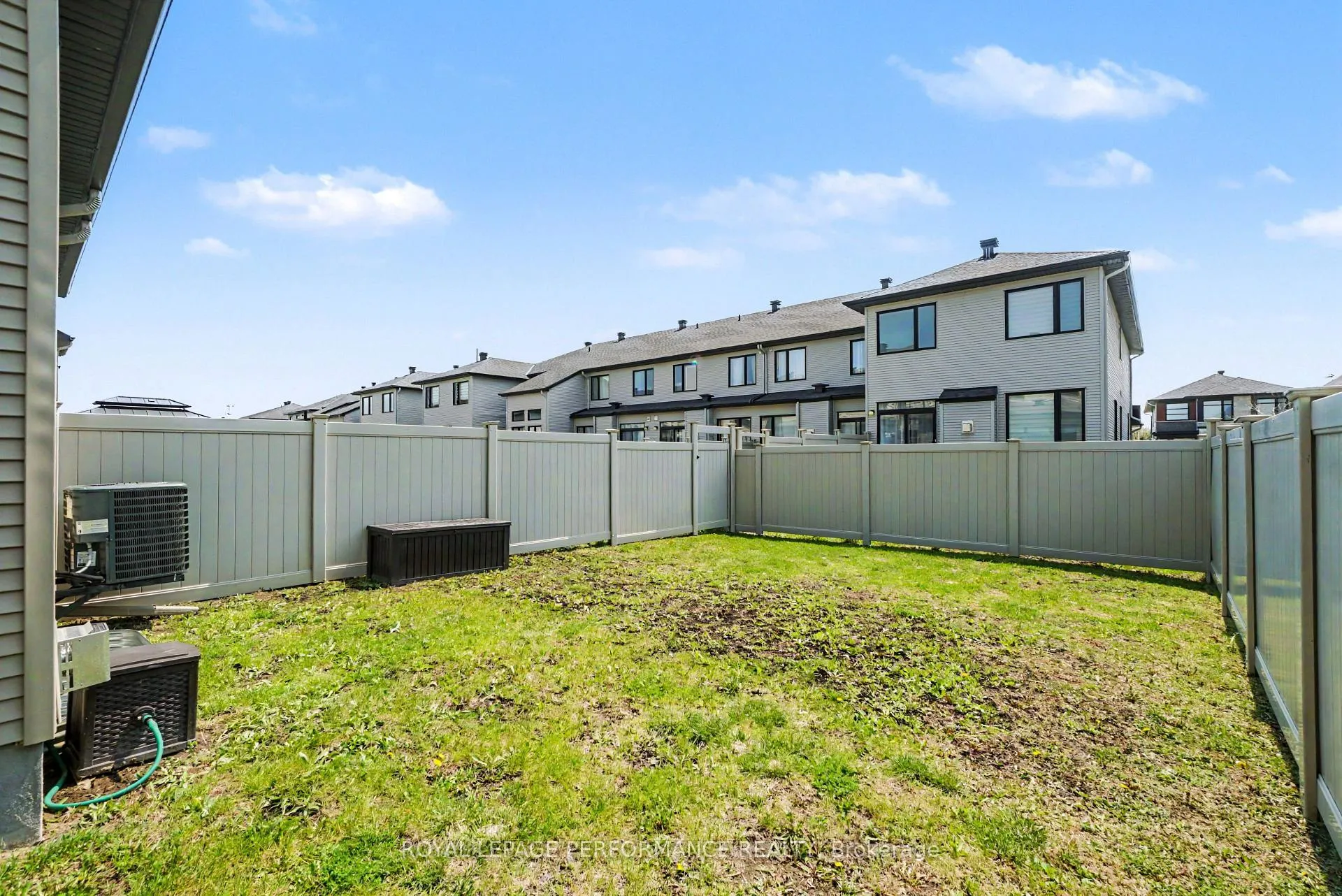 Photo 31 of 355 Cornice Street, Ottawa, Mer Bleue/Bradley Estates/Anderson Park — HOMEH