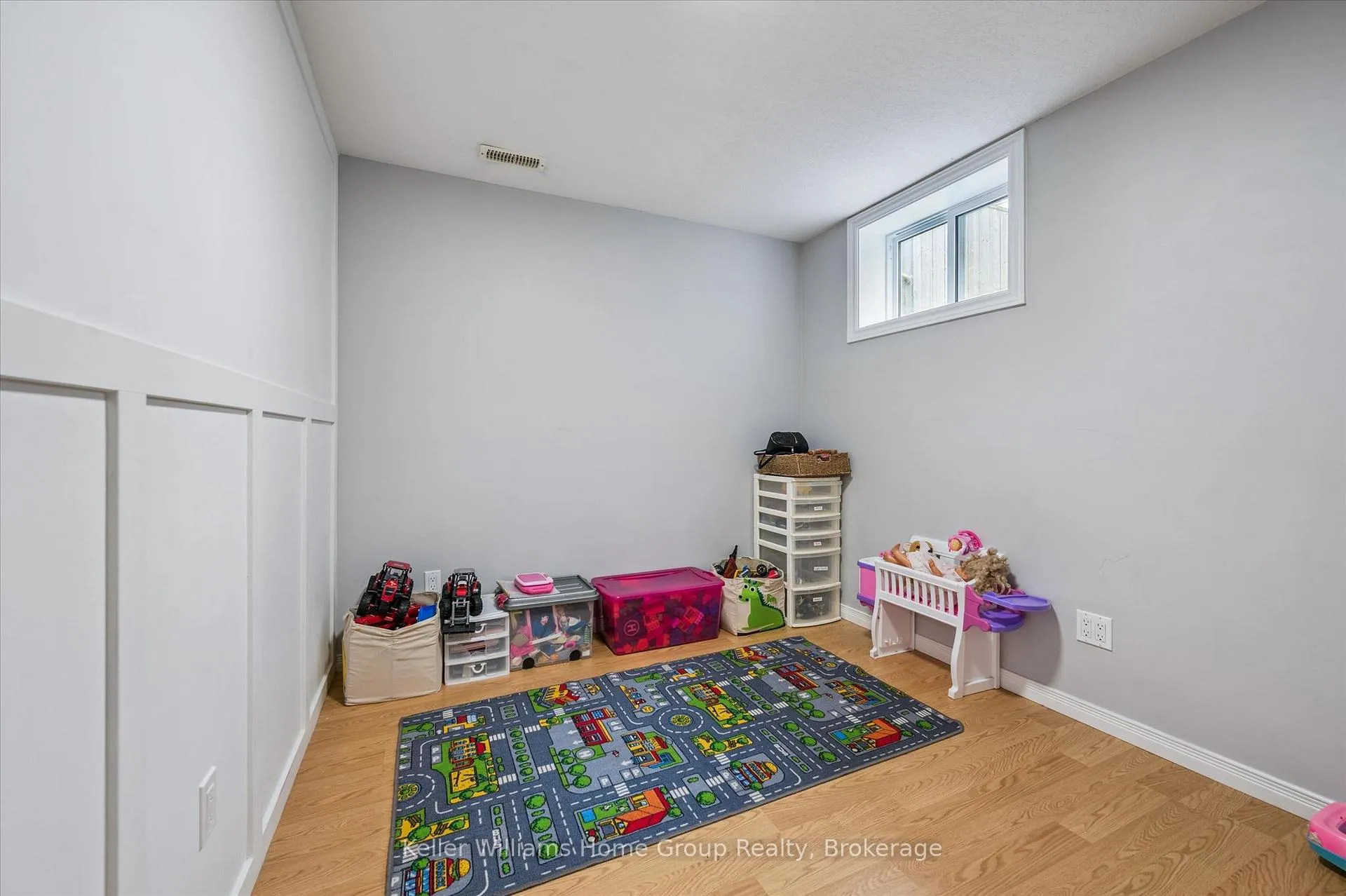Photo 21 of 609 Perry Street, Centre Wellington, Fergus — HOMEH