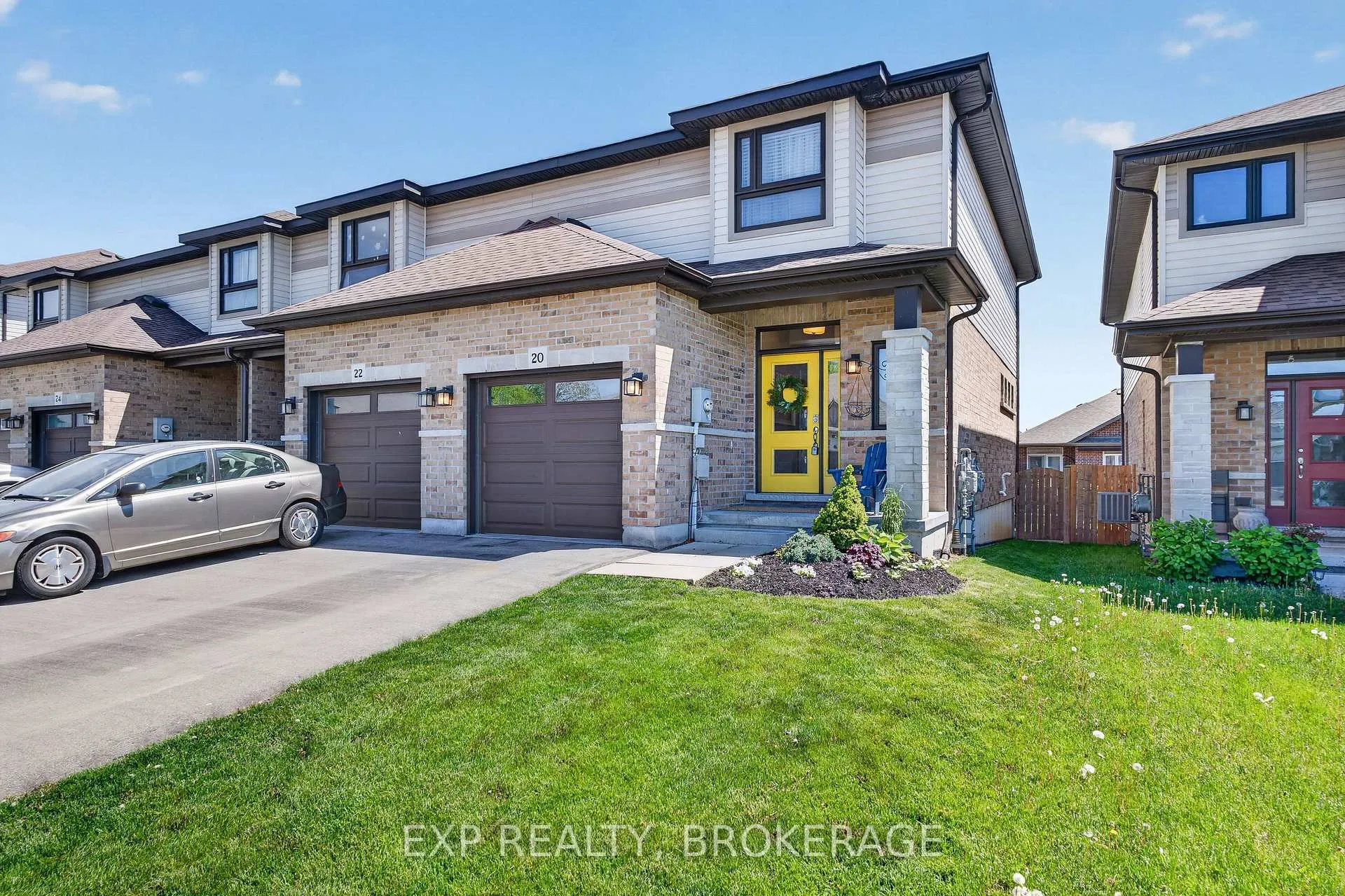 Photo 1 of 20 Ledgerock Court, Quinte West, Sidney Ward — HOMEH