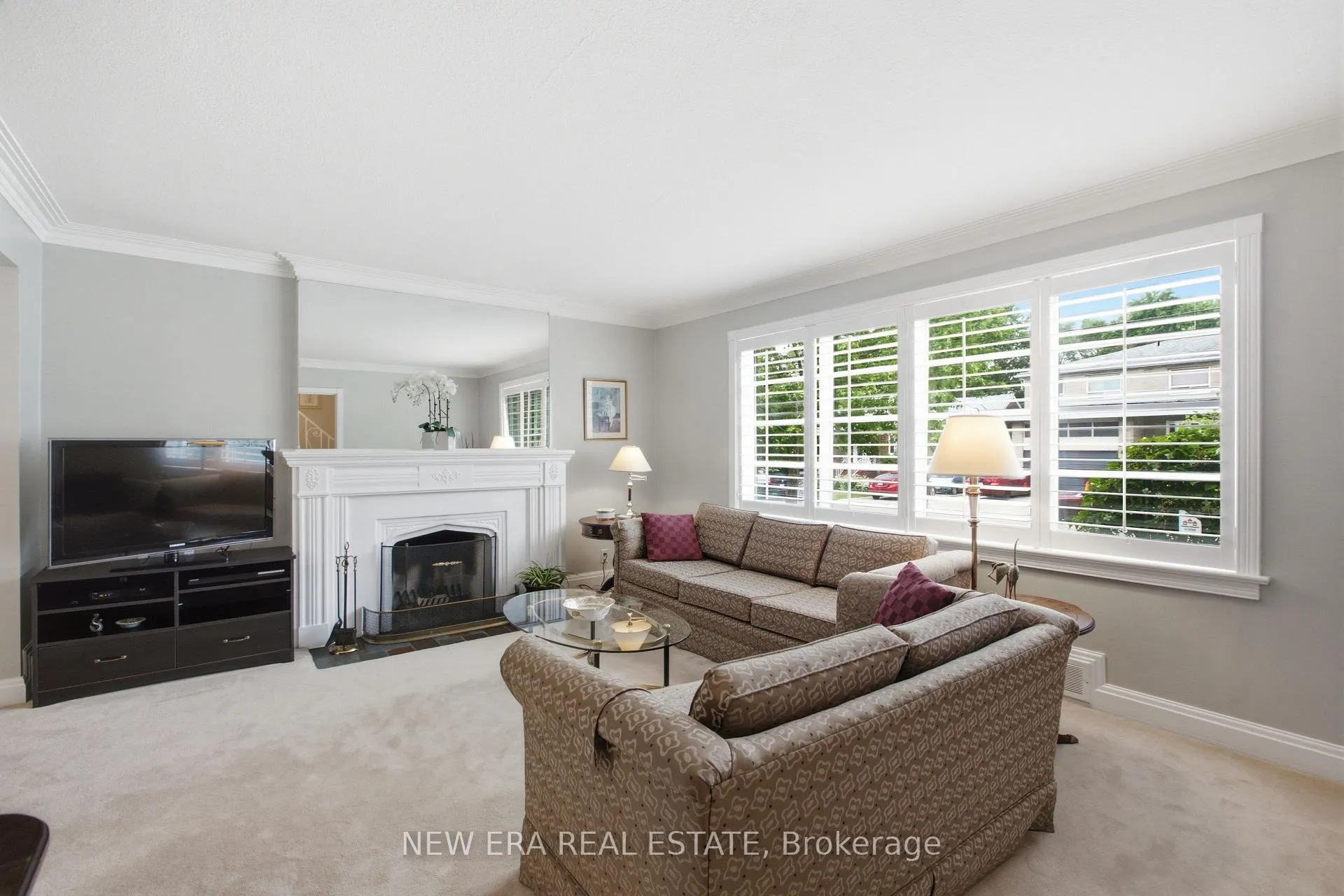 Photo 4 of 654 Bedford Park Avenue, Toronto, Bedford Park-Nortown — HOMEH