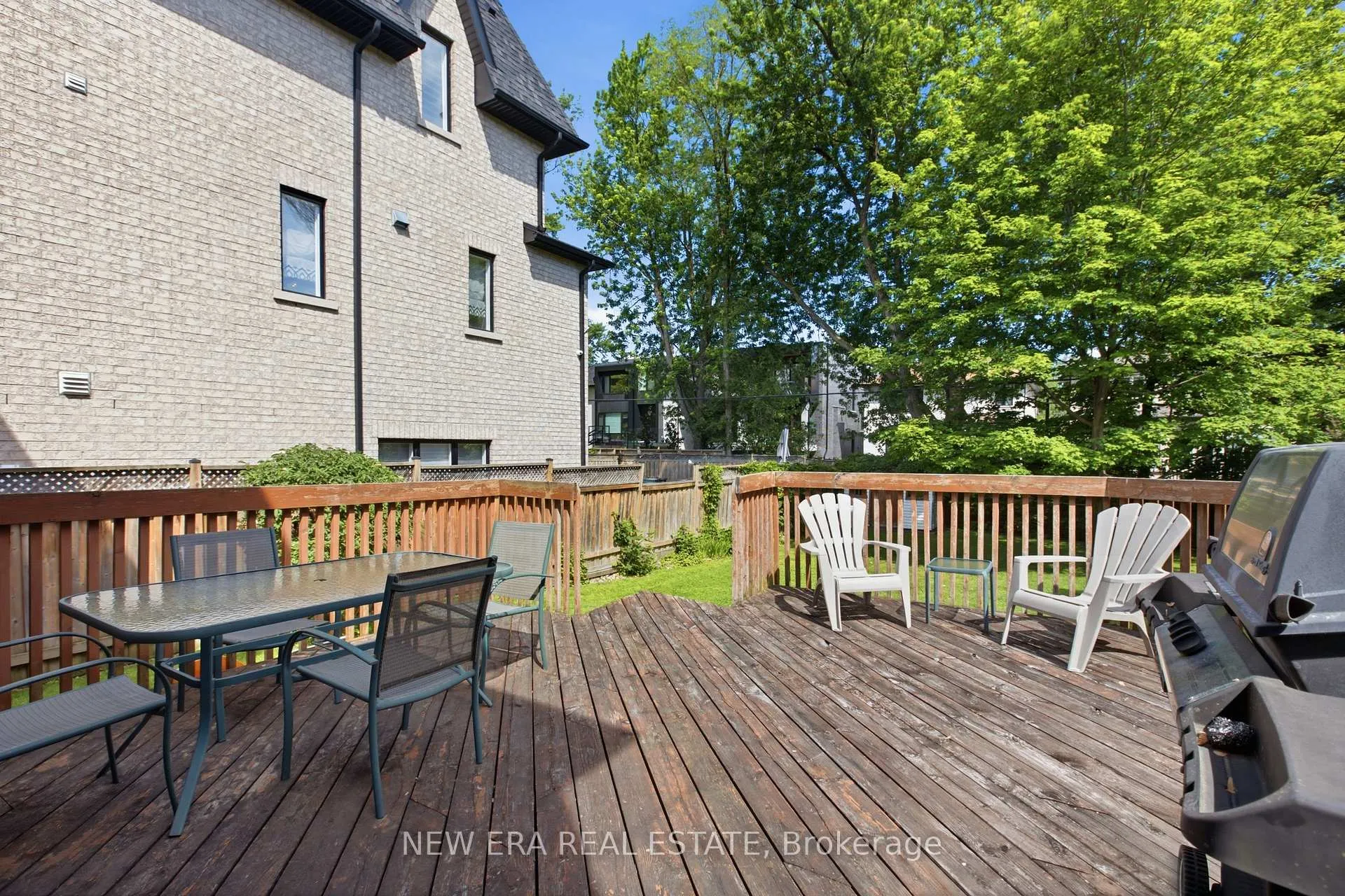 Photo 8 of 654 Bedford Park Avenue, Toronto, Bedford Park-Nortown — HOMEH