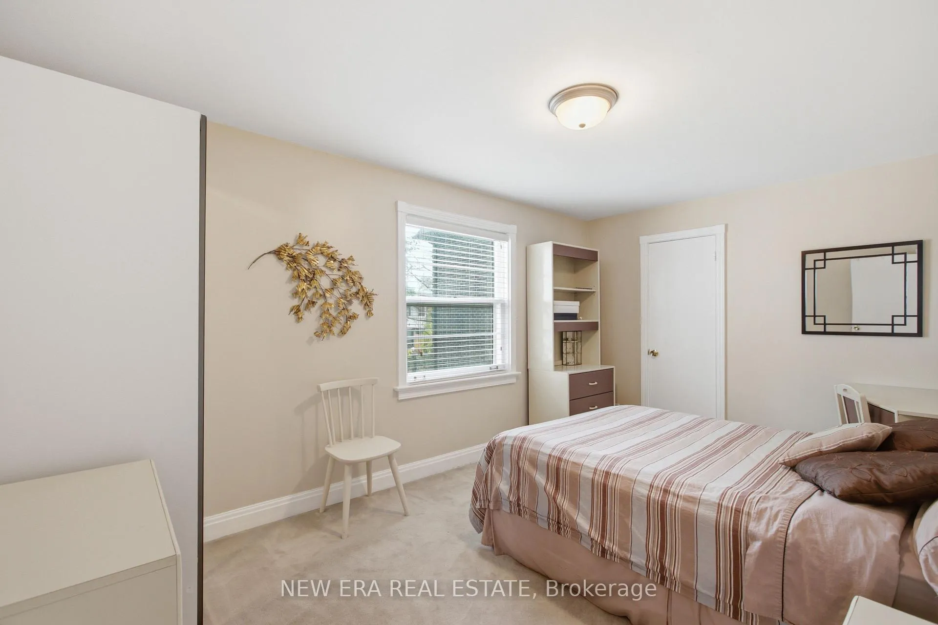 Photo 24 of 654 Bedford Park Avenue, Toronto, Bedford Park-Nortown — HOMEH