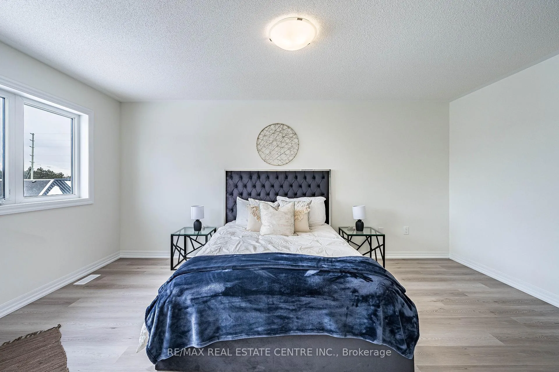 Photo 12 of 553 Ted Marks Drive, Oshawa, Kedron — HOMEH