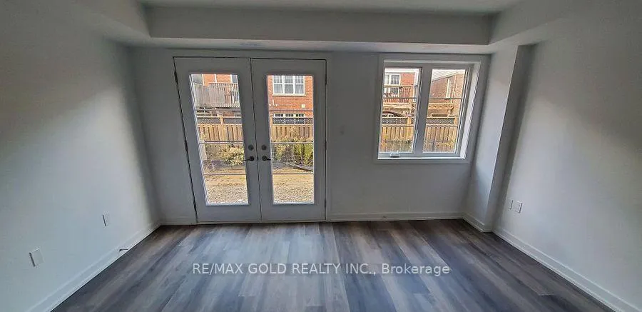 Photo 2 of Unit 25, 205 West Oak Trail, Kitchener — HOMEH