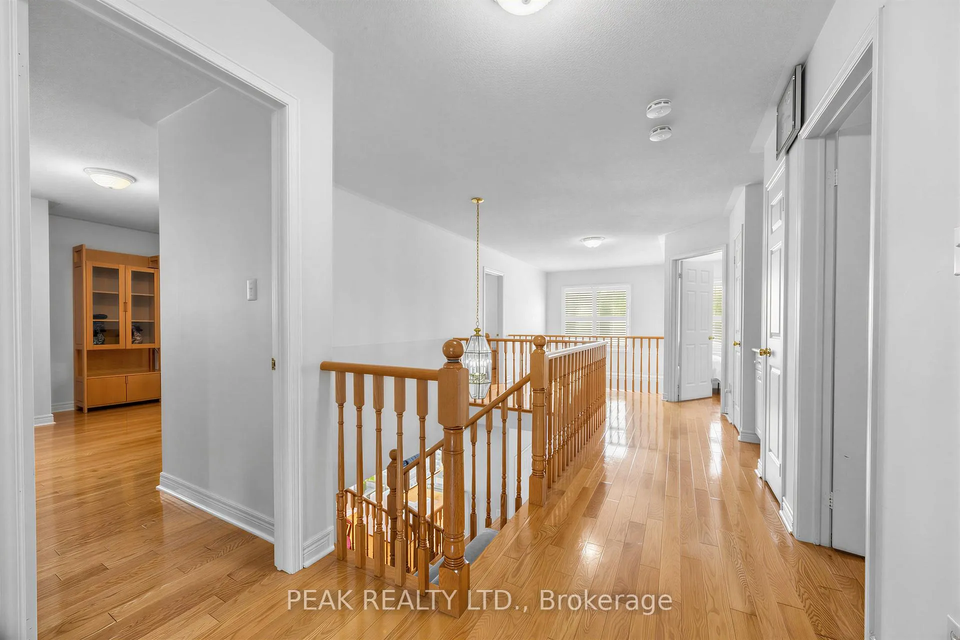 Photo 32 of 66 Hollylane Drive, Markham, Berczy — HOMEH