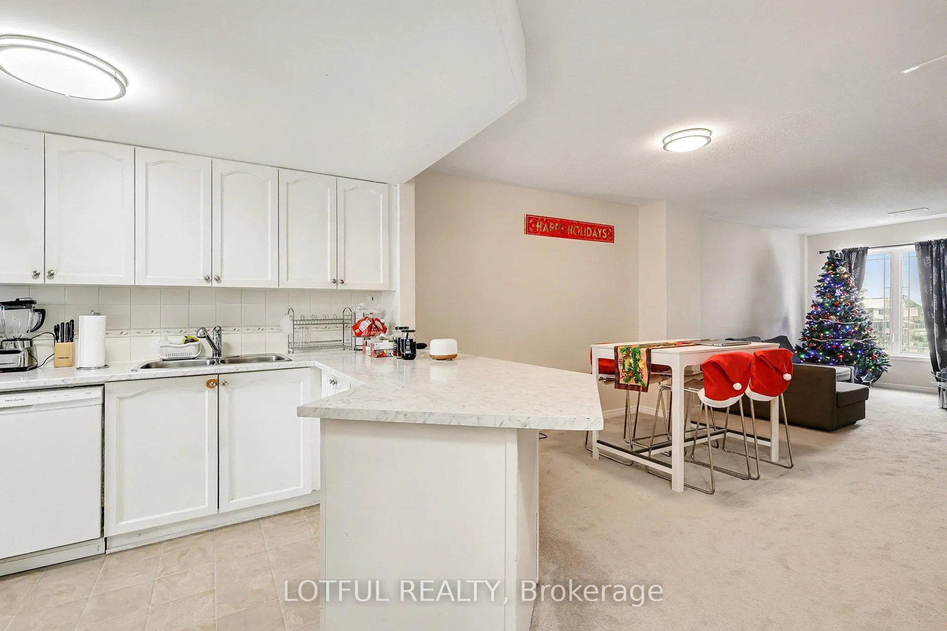 Photo 13 of 576 Lakeridge Drive, Ottawa, Avalon East — HOMEH