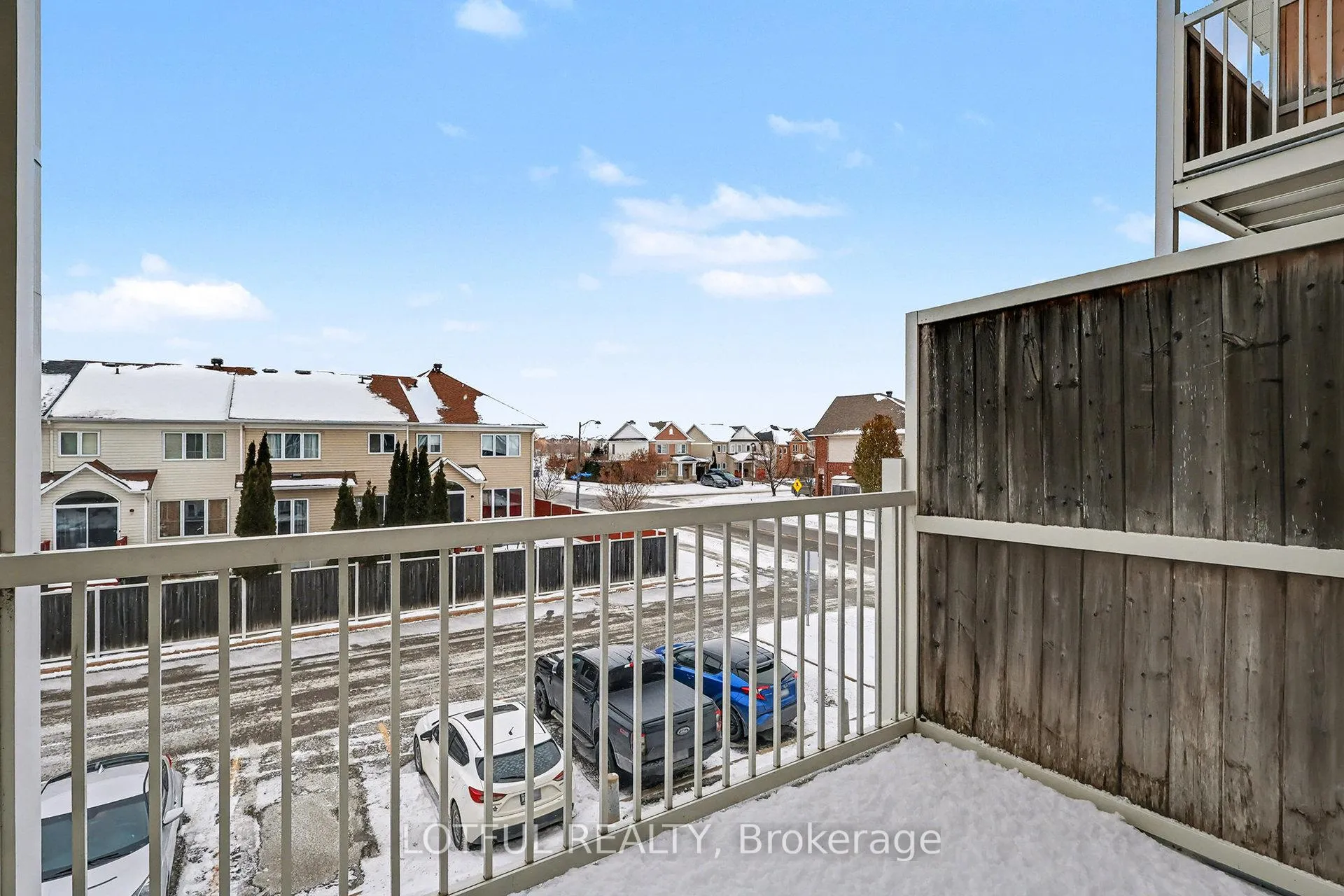 Photo 26 of 576 Lakeridge Drive, Ottawa, Avalon East — HOMEH