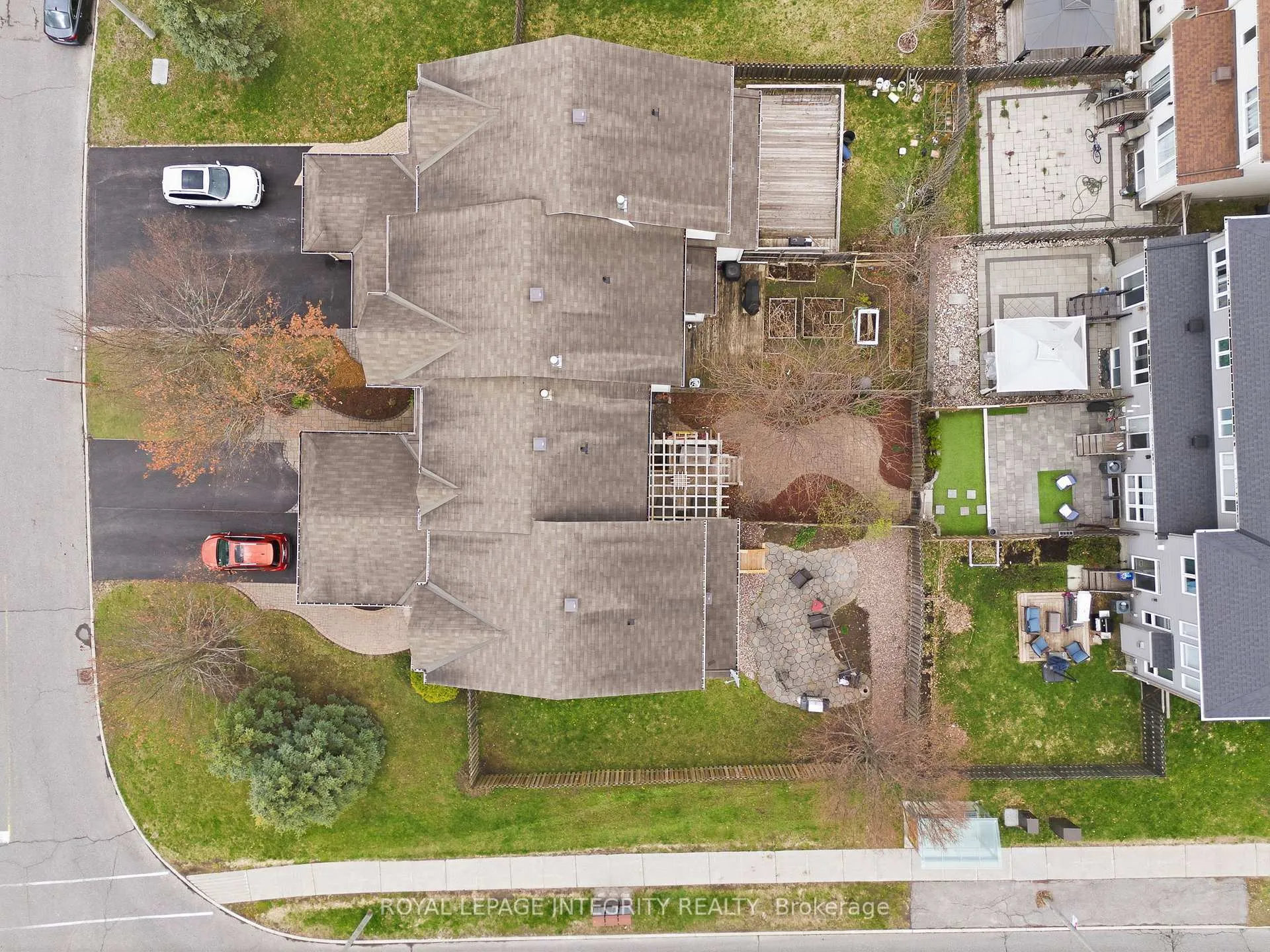 Photo 35 of 1073 Brasseur Crescent, Ottawa, Fallingbrook/Gardenway South — HOMEH