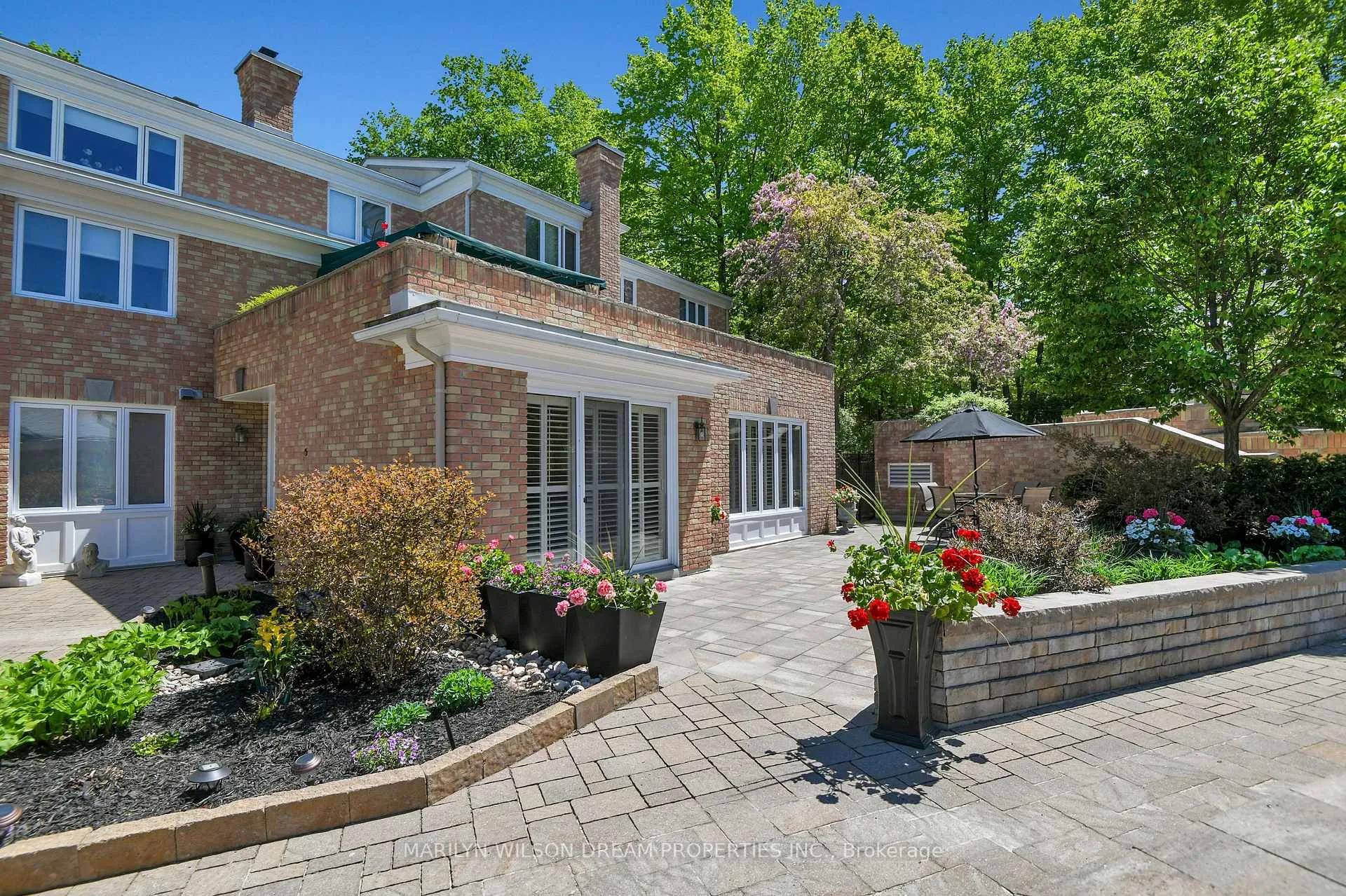 Photo 2 of Unit 6, 65 Whitemarl Drive, Ottawa, Rockcliffe — HOMEH