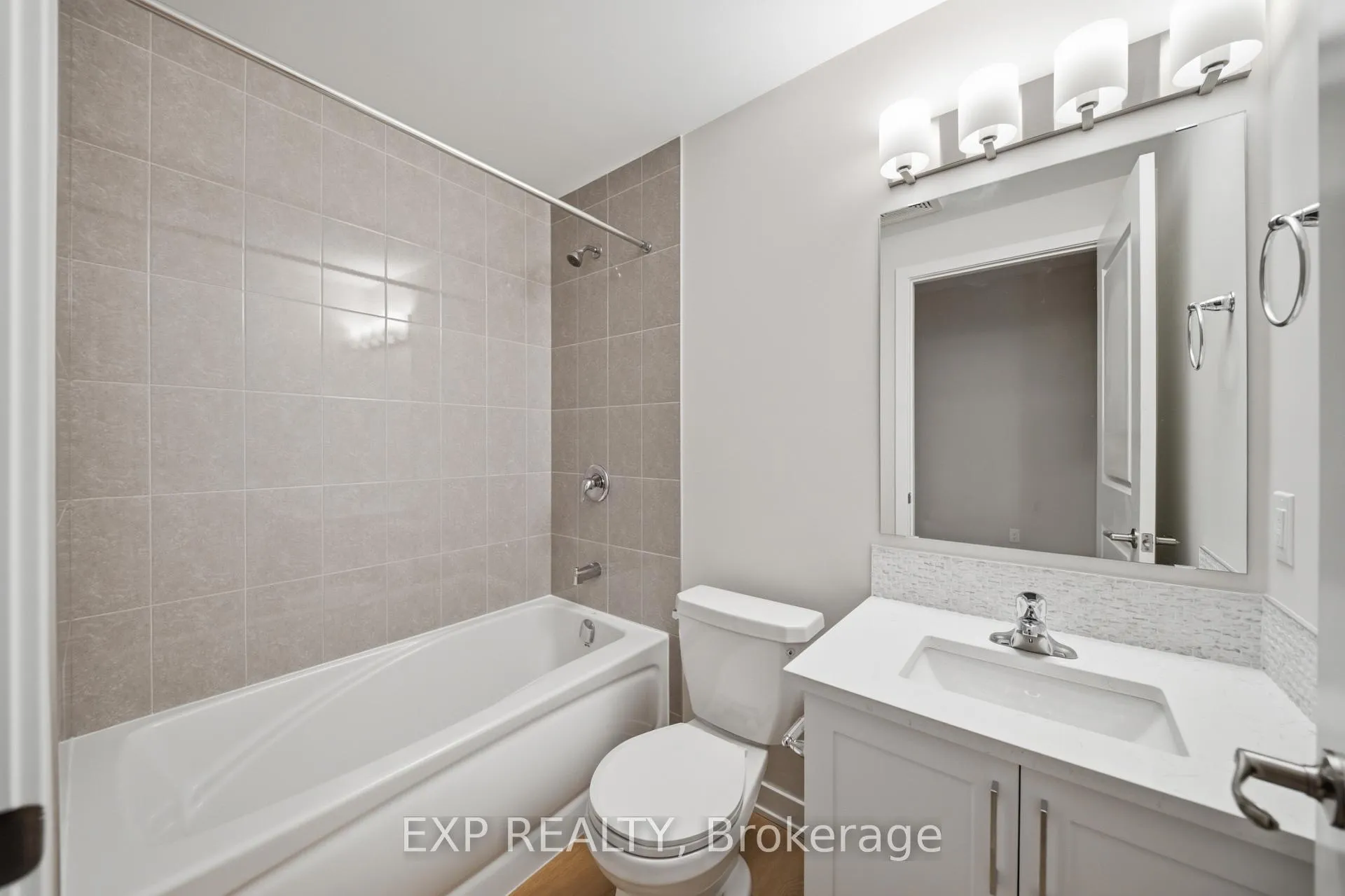 Photo 7 of Unit 201, 2370 Tenth Line Road, Ottawa, Avalon West — HOMEH