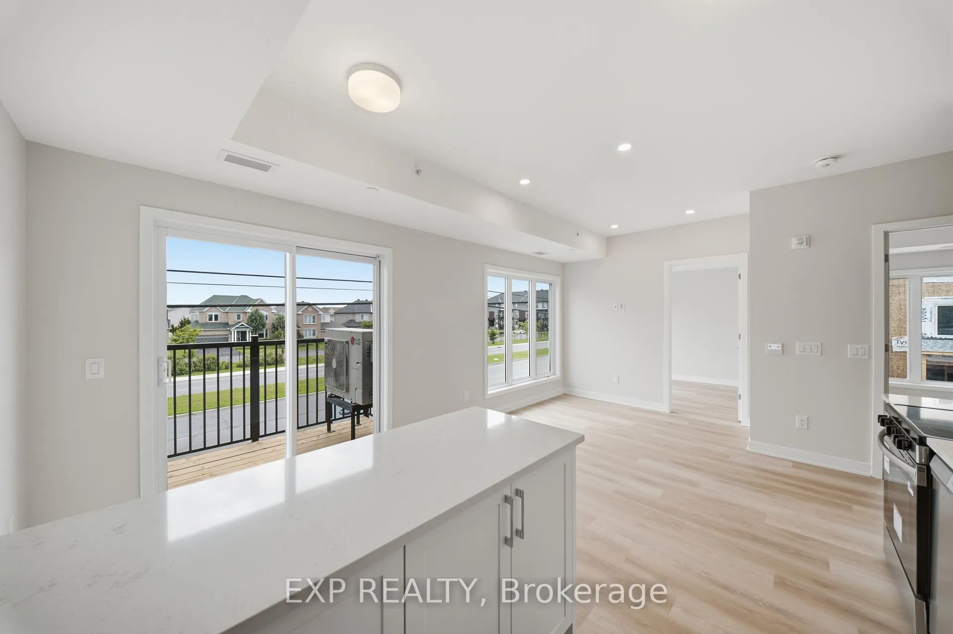 Photo 14 of Unit 201, 2370 Tenth Line Road, Ottawa, Avalon West — HOMEH