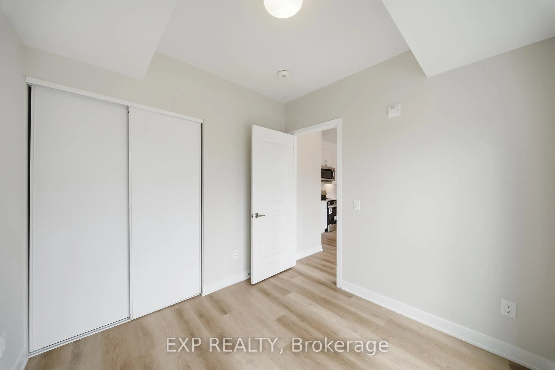 Photo 18 of Unit 201, 2370 Tenth Line Road, Ottawa, Avalon West — HOMEH